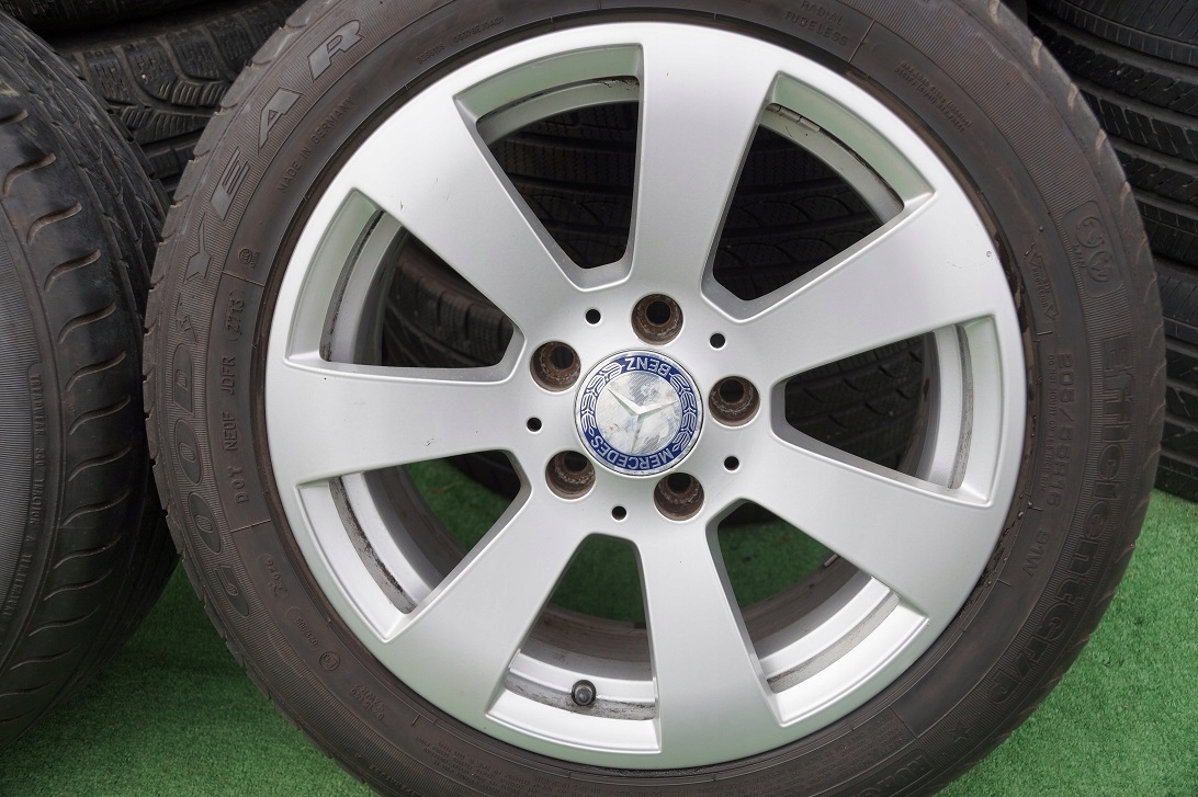 ALUFELGI + OPONY MERCEDES C-KLASA W204 ORYGINAŁ Rodzaj felg Aluminiowe