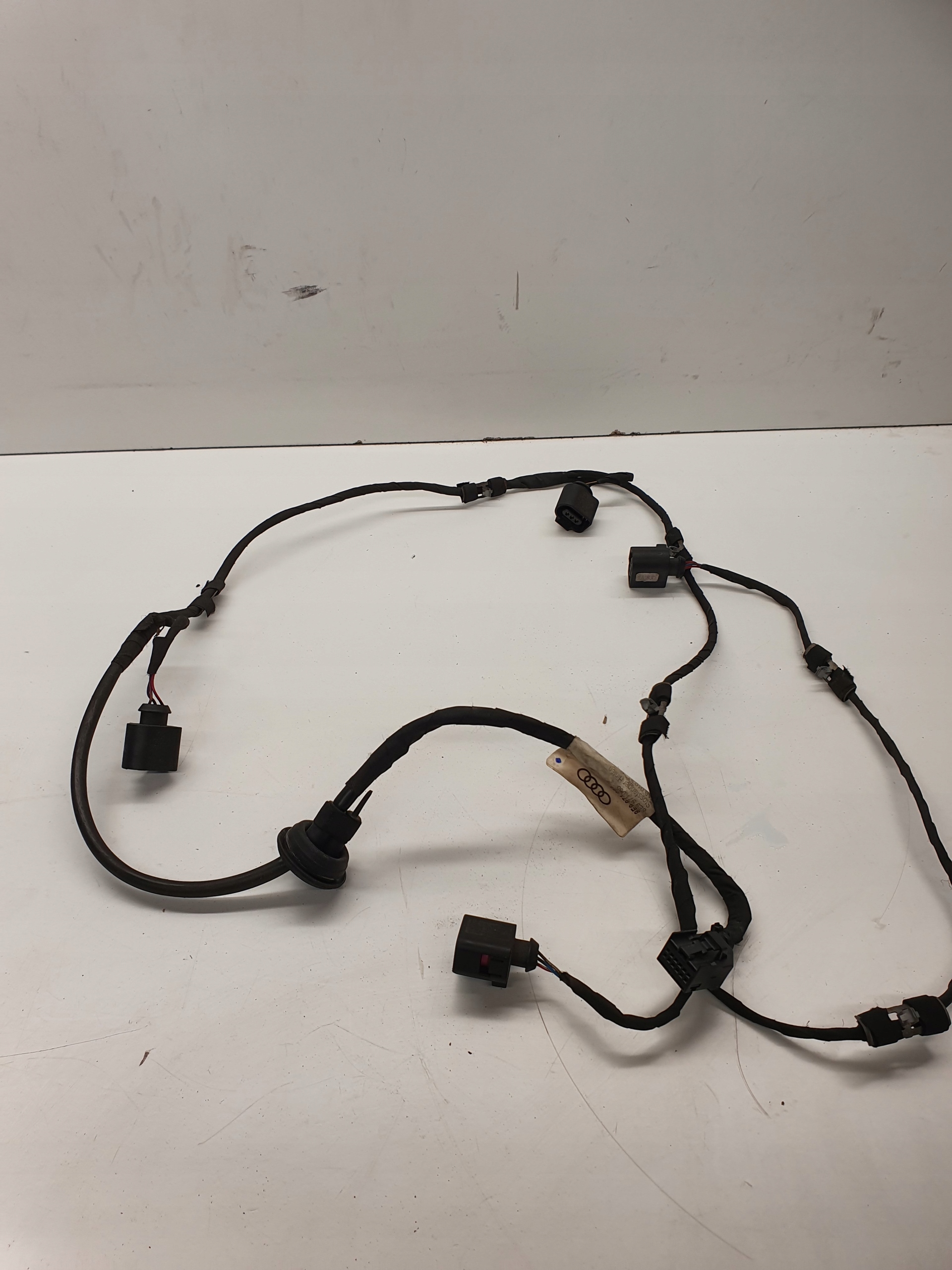 WIĄZKA PDC TYŁ AUDI A4 B6 B7 8E9971085