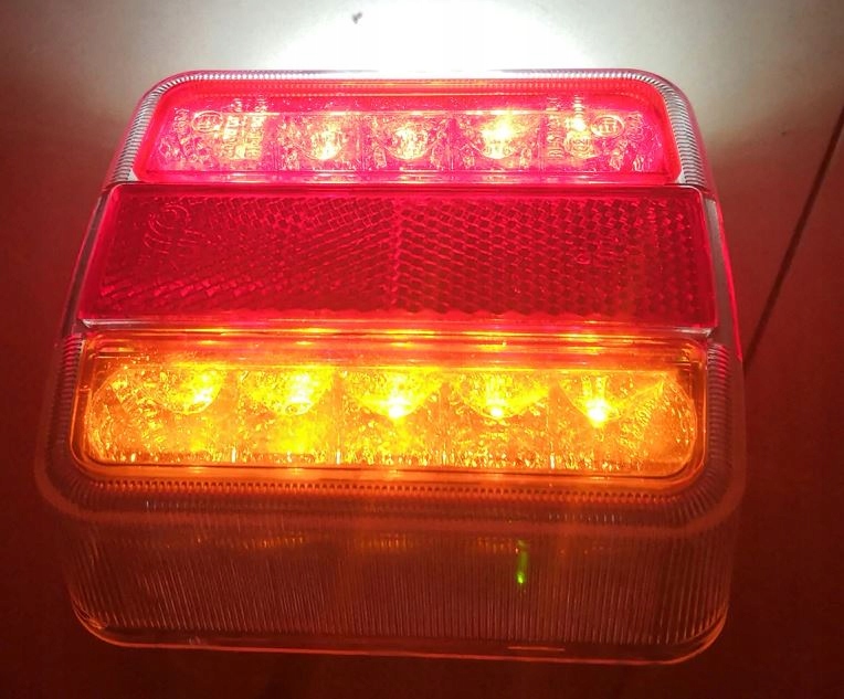 LAMPY TYLNE LED DIODOWE NA MAGNES PRZYCZEPY CE 7M Numer katalogowy części Mat-Company