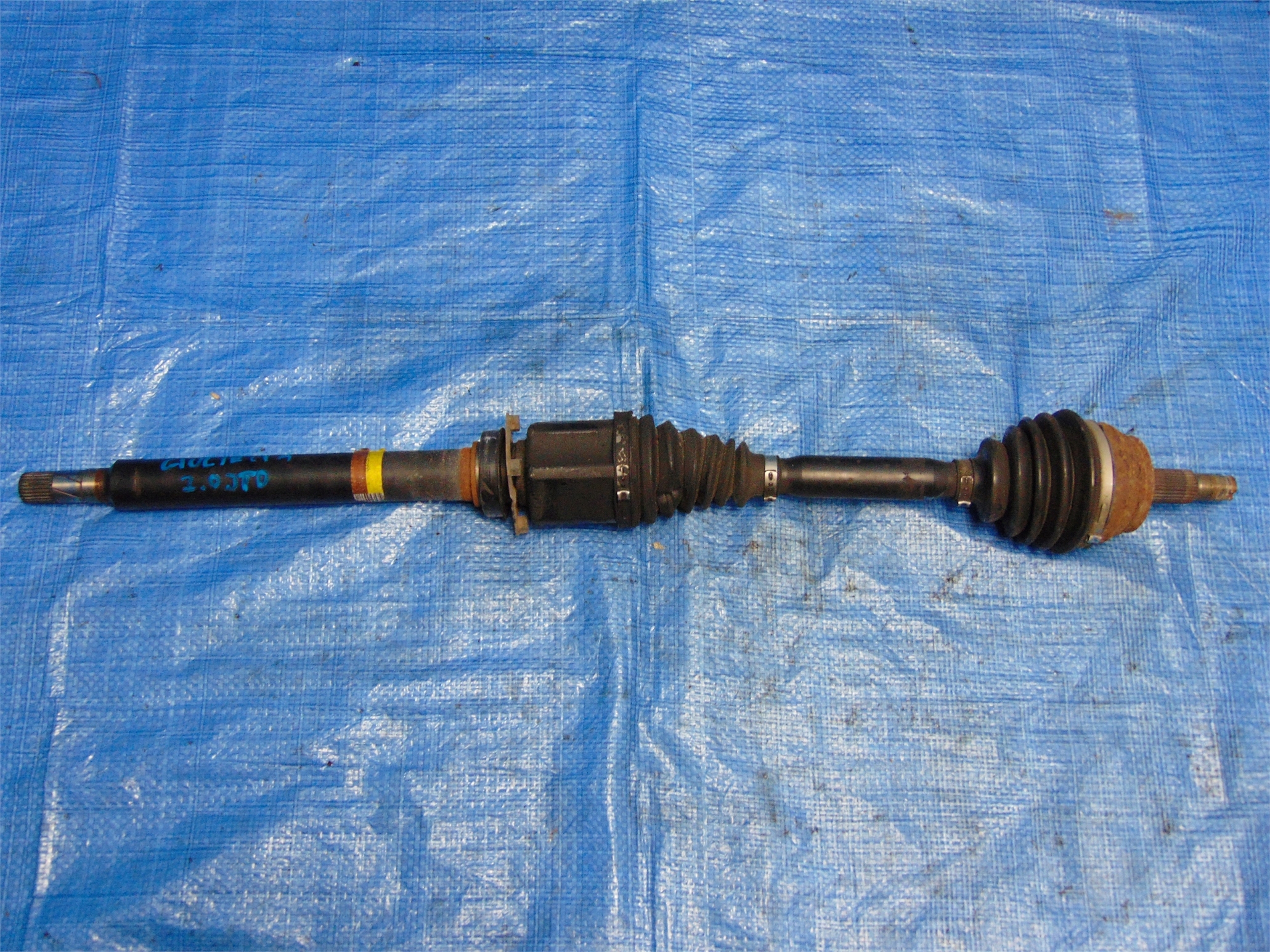 ALFA ROMEO GIULIETTA 2.0 JTDM ПОЛУОСЬ ПРАВЫЙ