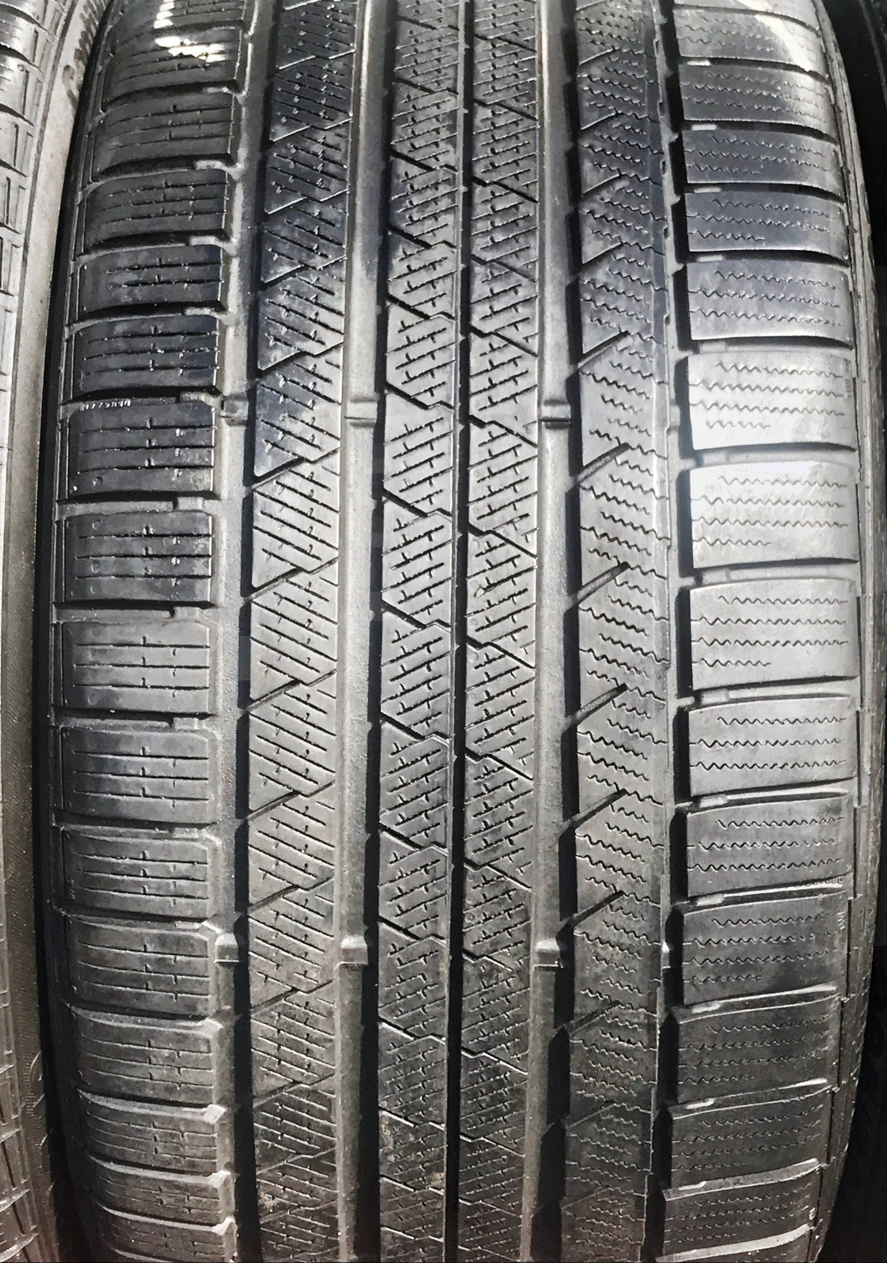 2x 295/30R19 CONTINENTAL WINTER TS810S 100V ZIMA Model WInterContact