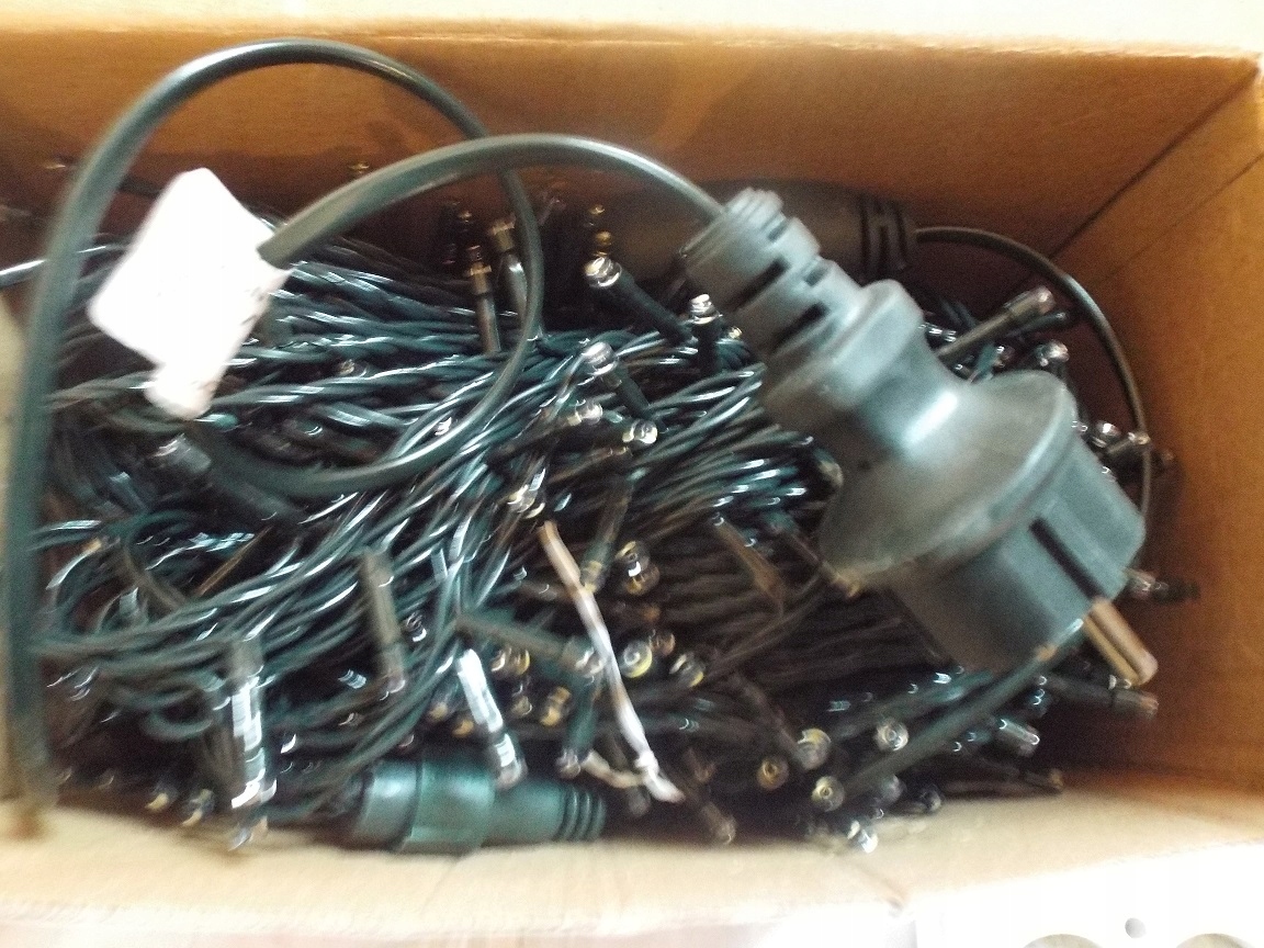 LAMPKI CHOINKOWE CIEPŁO BIAŁE 100 LED ZEWNĘTRZNE GRUBE 9,8 m+błysk ZIMNO B. Długość sznura 8 m