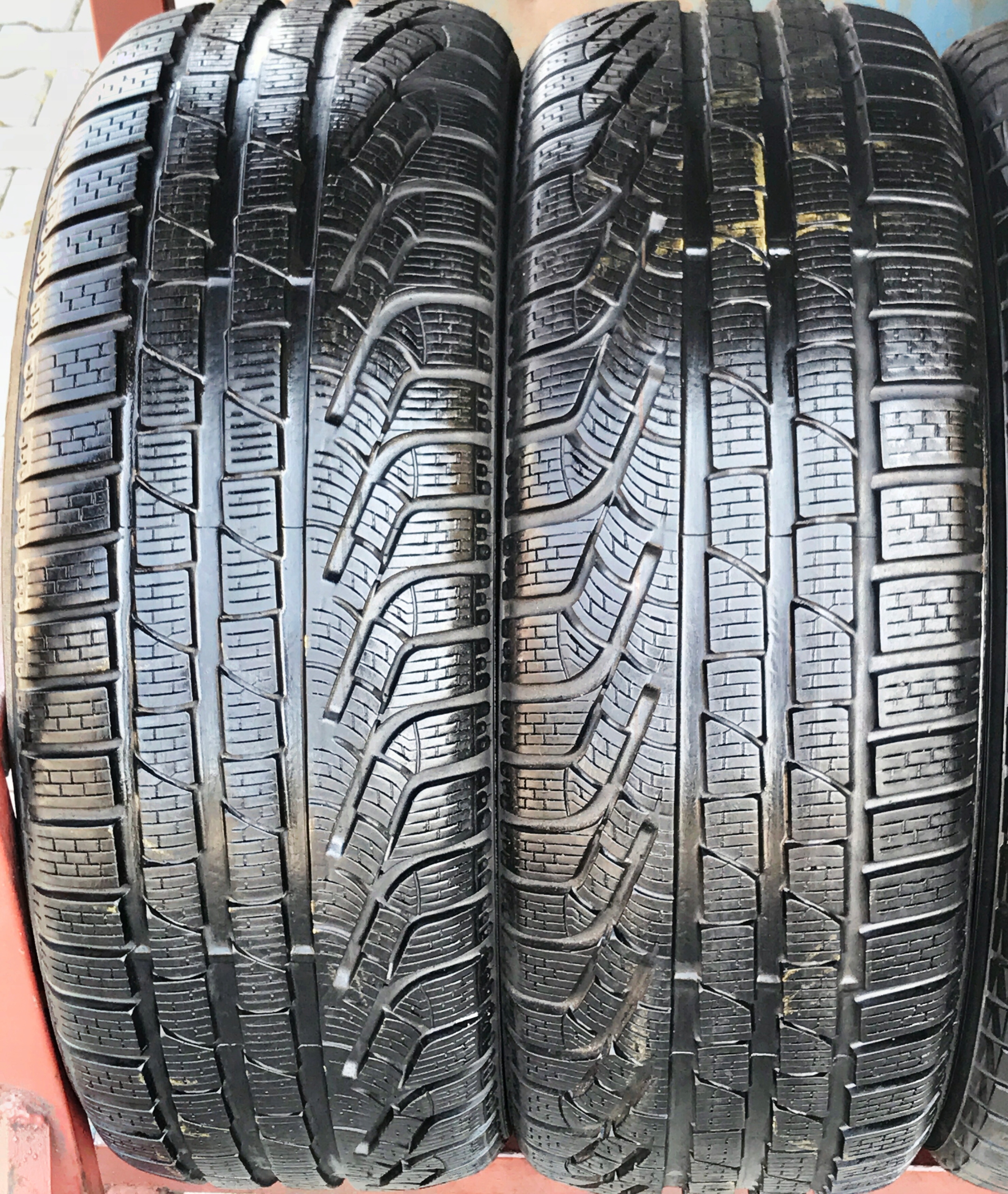 235/55R17 PIRELLI SOTTOZERO II 99H ZIMA PARA