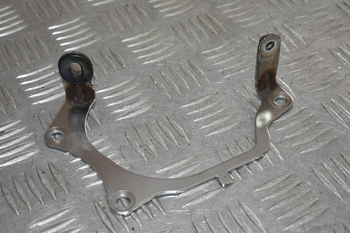 Stelaż osłony alternatora GL 1500 VALKYRIE F6C 97-