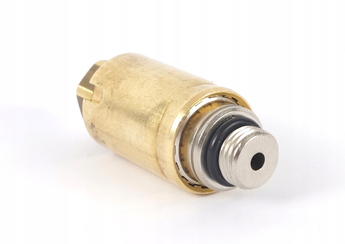 7l0616813B - Клапан подвески воздуха VW Touareg