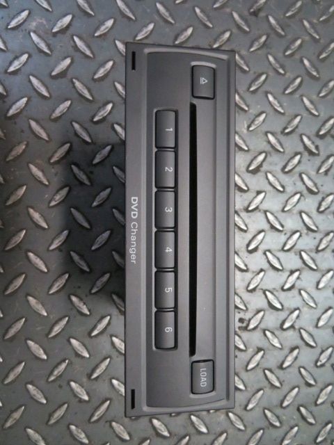 ZMIENIARKA DVD 4H0035108F AUDI A8 FV