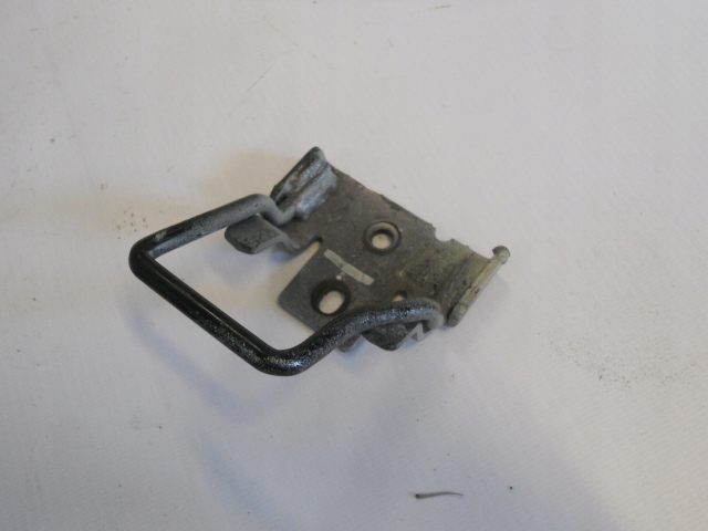 KIA OPTIMA I40 10- ригель блокатор ISOFIX кушетки L