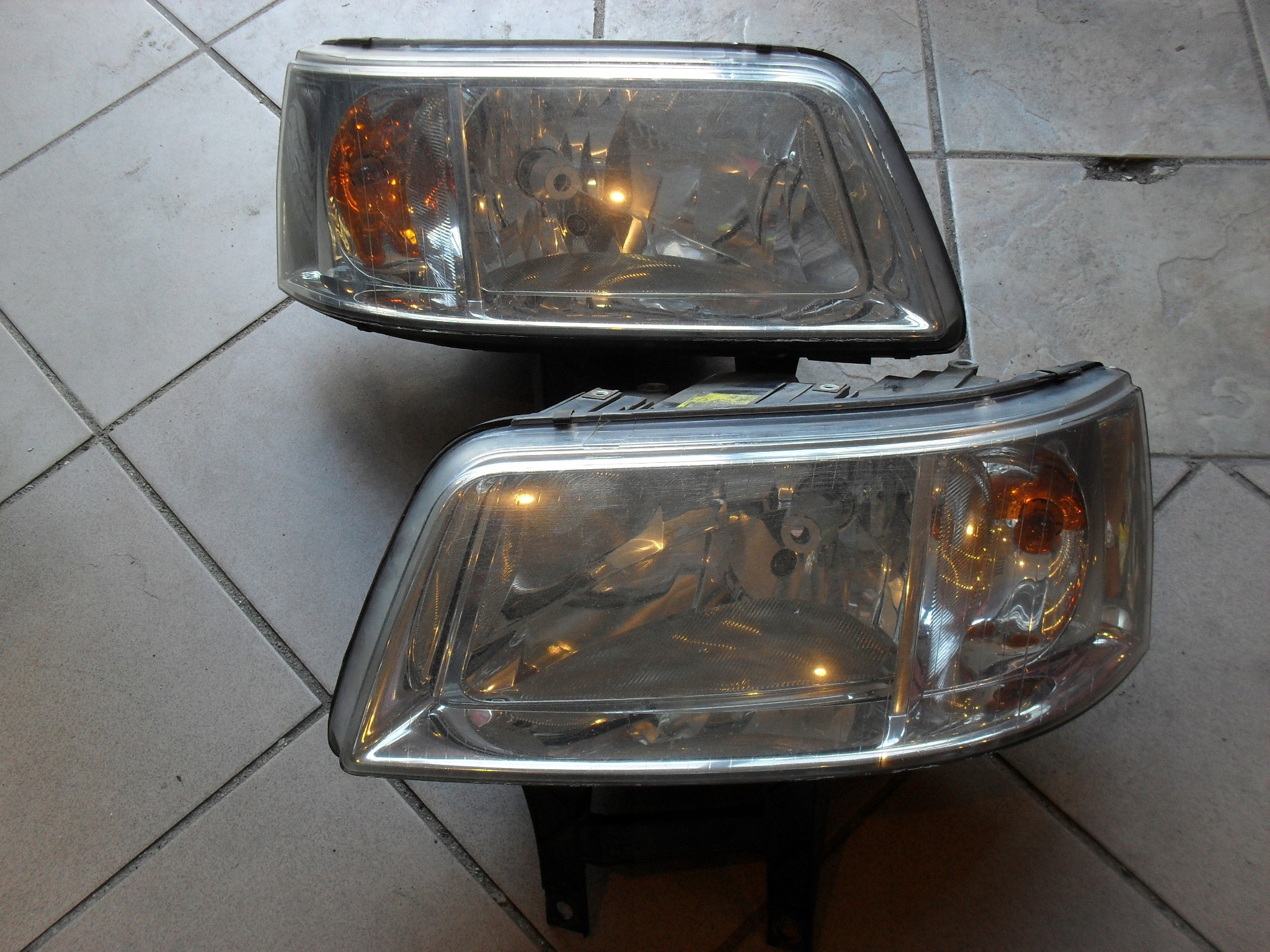 Magneti Marelli Světlomet Peugeot 308/308 Sw H7/HB3 13- Pravý