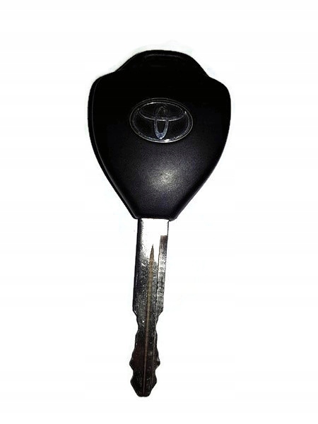 TOYOTA AVENSIS T27 ключ