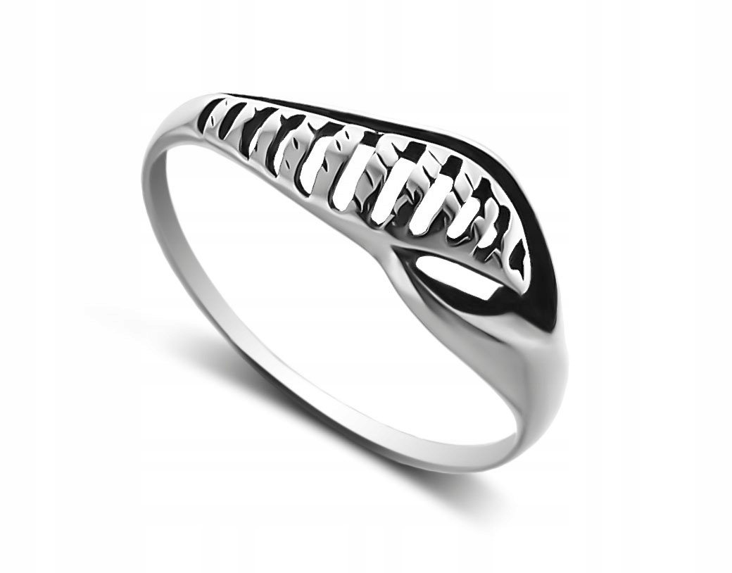 

Srebrny Pierścionek Fala Asymetryczny Ażur 925 r17