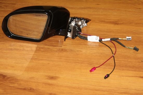 213 E-KLASA W213 FOTOCHROM ANTENA GPS 9+3+1+1