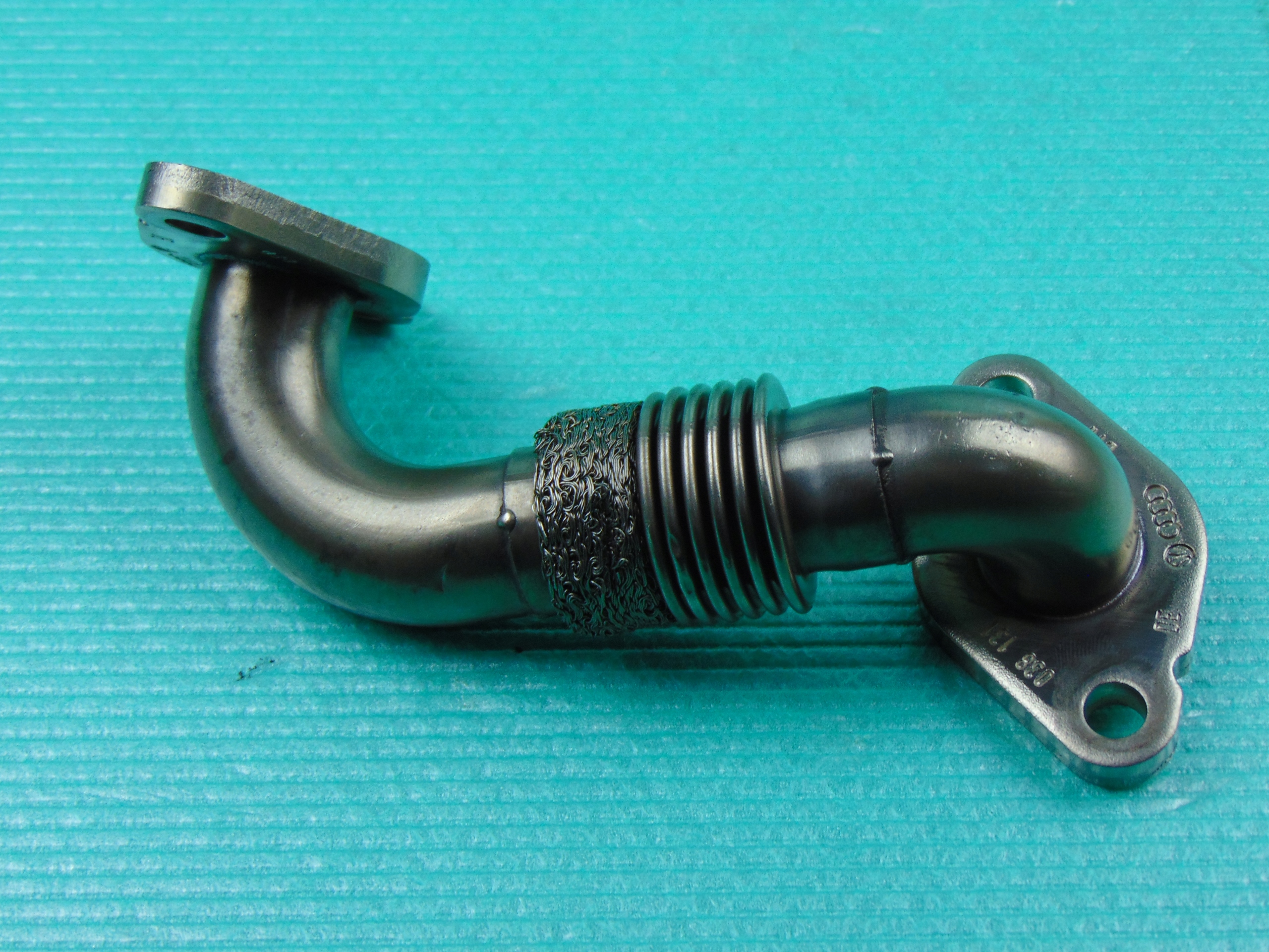 Кабель трубки EGR 1.9 TDI BJB AXR BKC 038131521CC