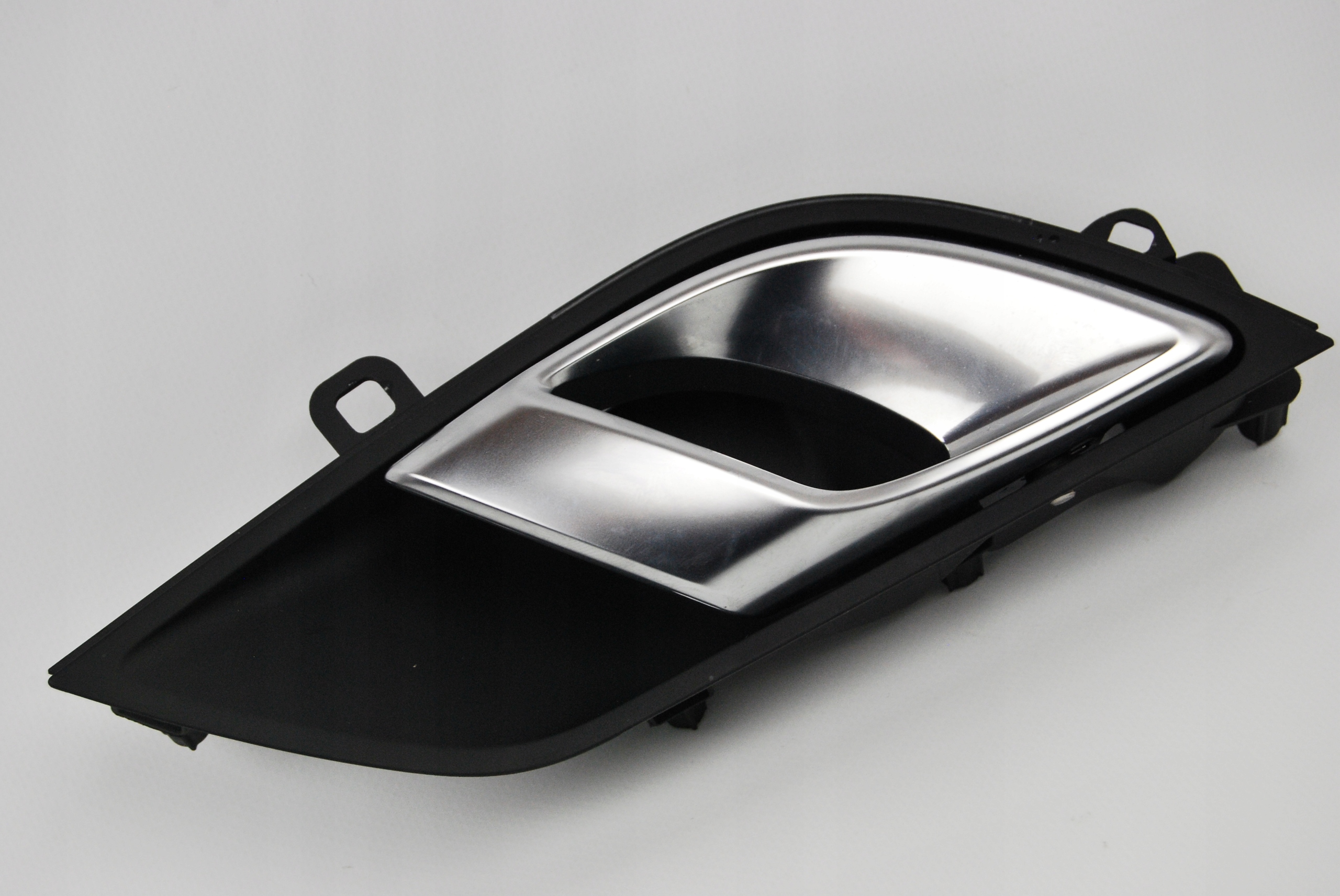 Klamka wewnetrzna prawa Audi R8 4S1837020