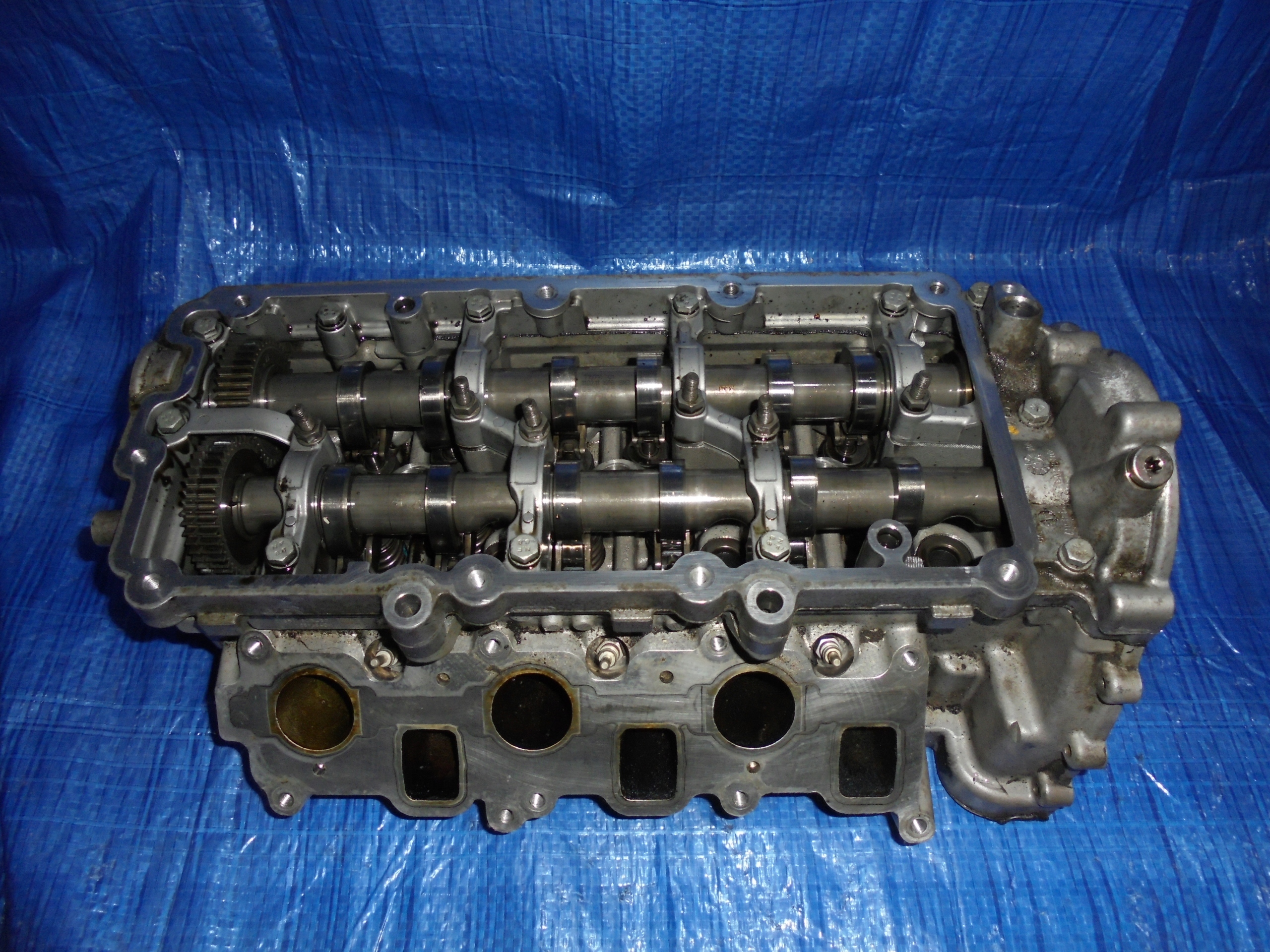 GŁOWICA KOMPLETNA PRAWA AUDI VW 2.7 3.0 TDI 0594S