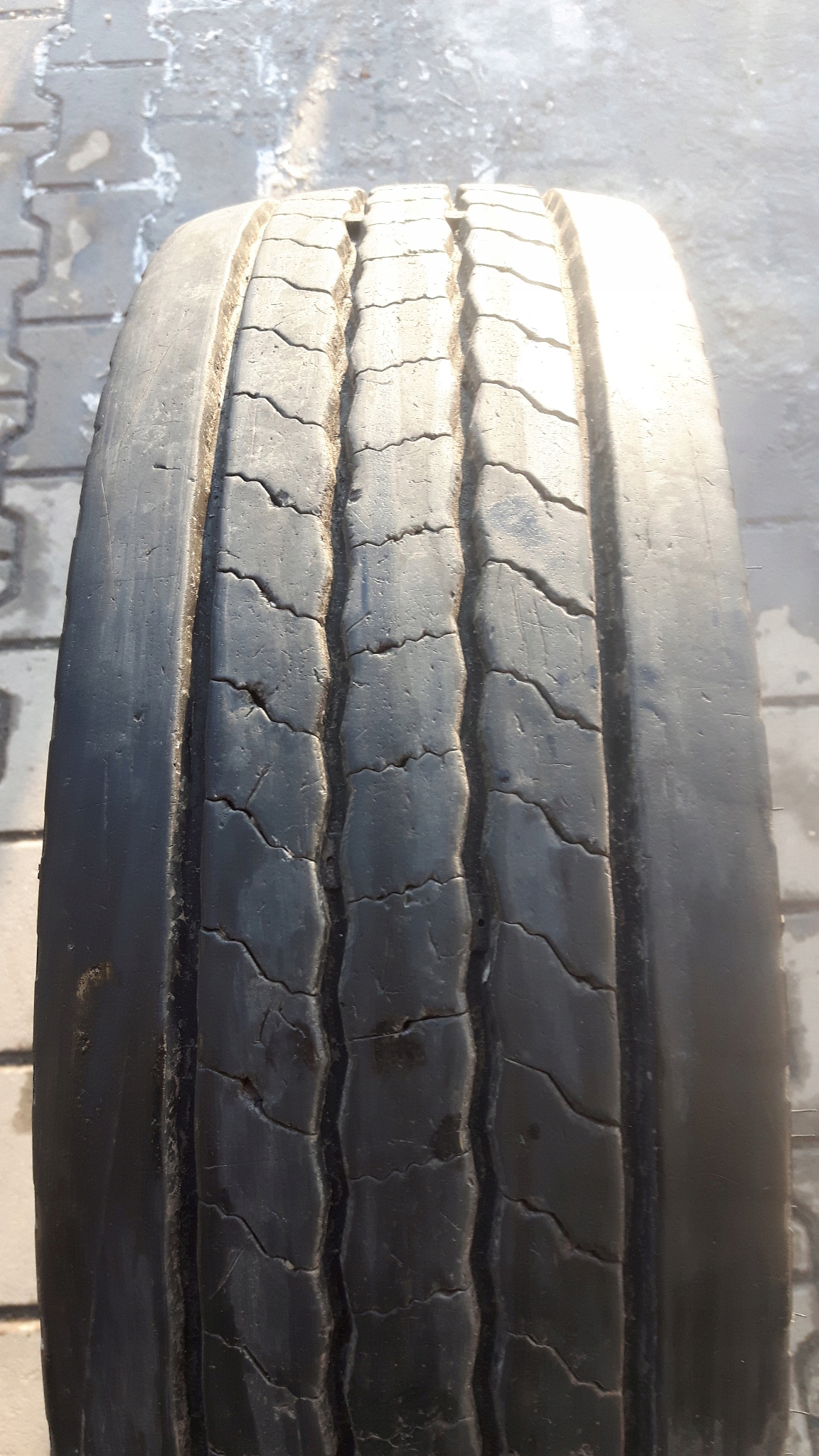 OPONA 225 75R17 5 HANKOOK SMART FLEX AH35
