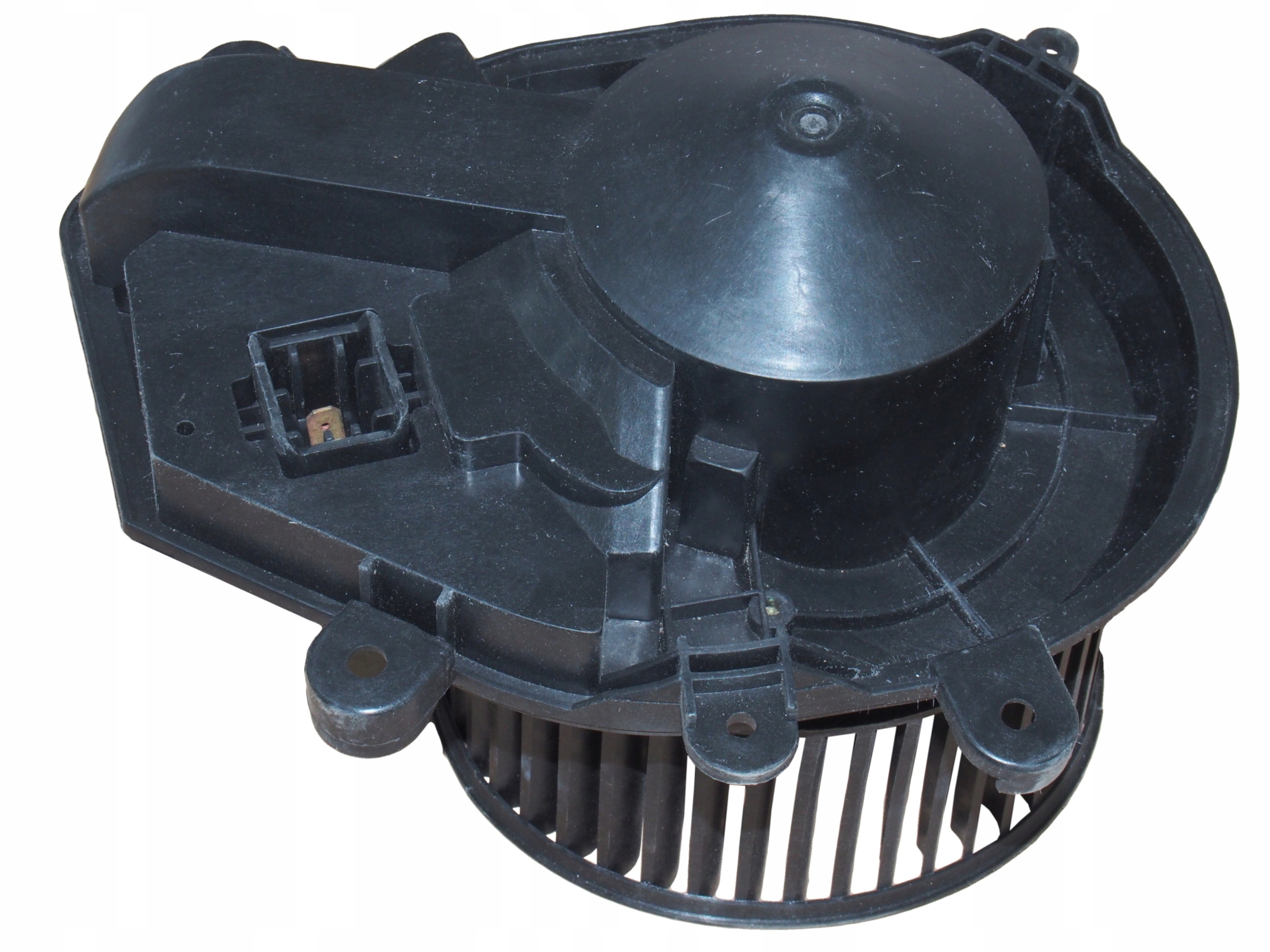 1324NU-1 - Вентилятор VW PASSAT 00-AUDI A4 SUPERB ручной