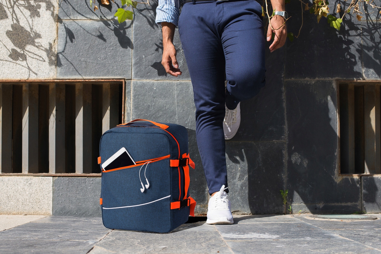 Plecak torba bagaż podręczny do samolotu 40x30x20 Kolor dominujący wielokolorowy