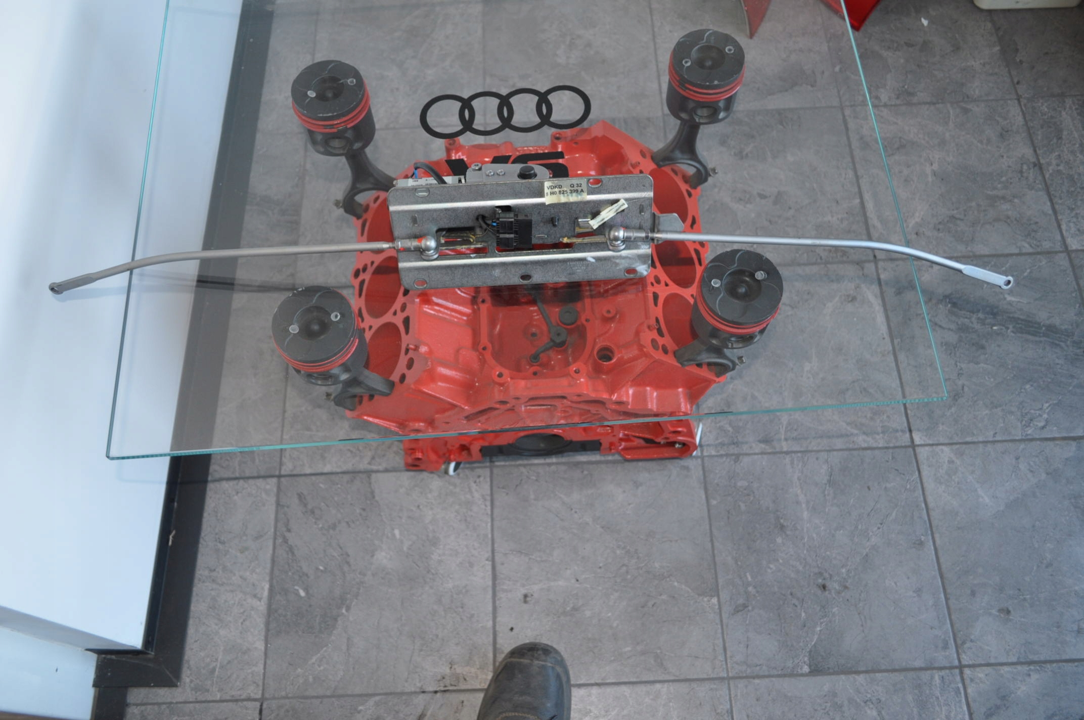 8H0825399A - AUDI a4b6 A4 B6 B7 кабріолет замок засувка