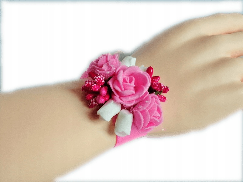 

K 15 D * Kotylion bukiecik na rękę ślub studniówka