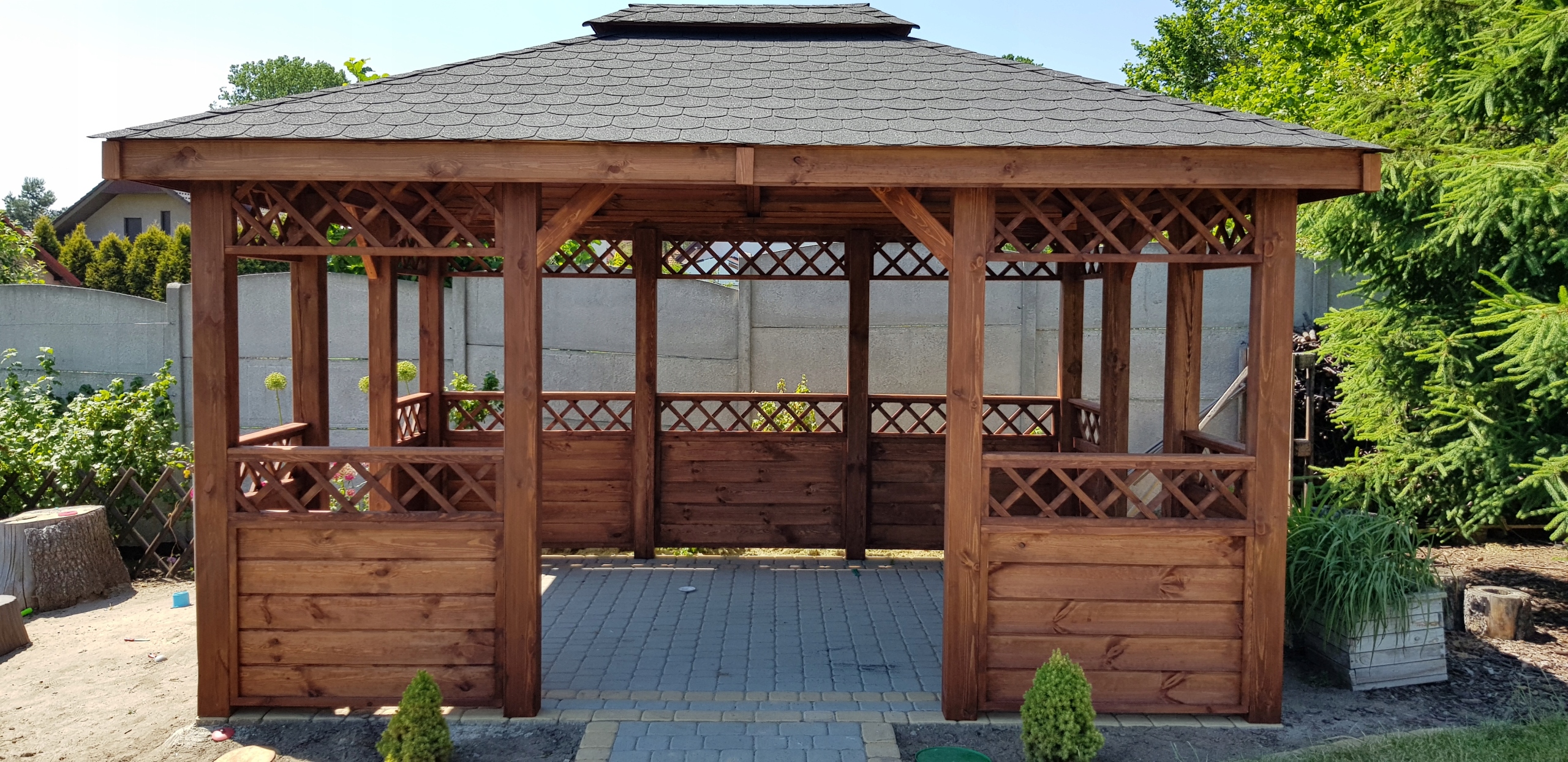 Беседка брусовая Gazebos