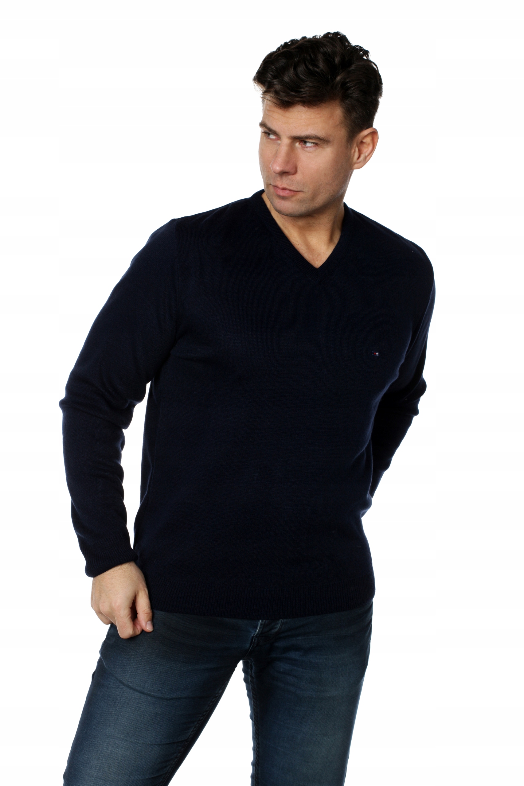 

Sweter męski klasyczny w serek r.L