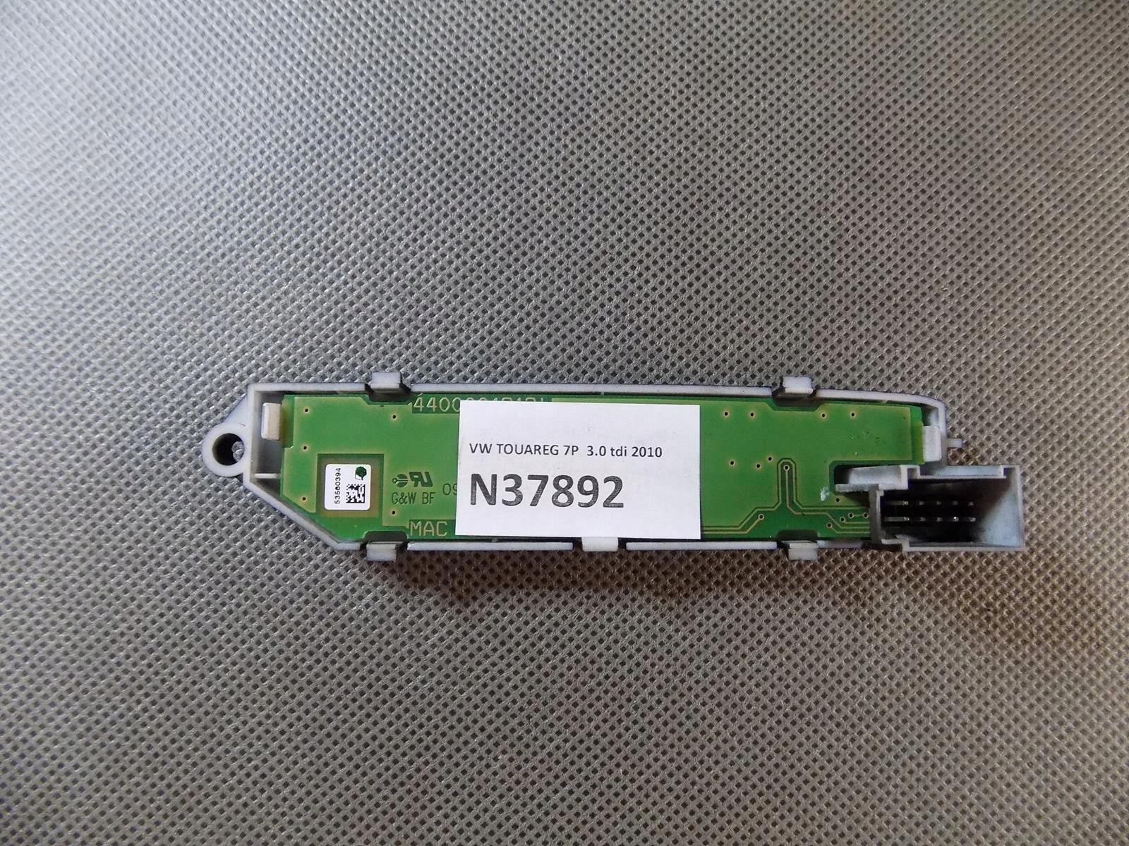 VW TOUAREG 7P 4.2 TDI PANEL DSG LEWARKA Producent części Volkswagen