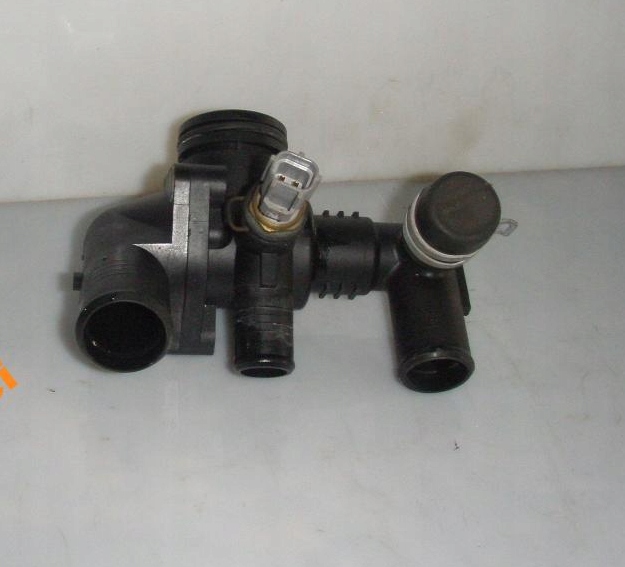 КОРПУС ТЕРМОСТАТА PEUGEOT BOXER 2,2 2012-2015