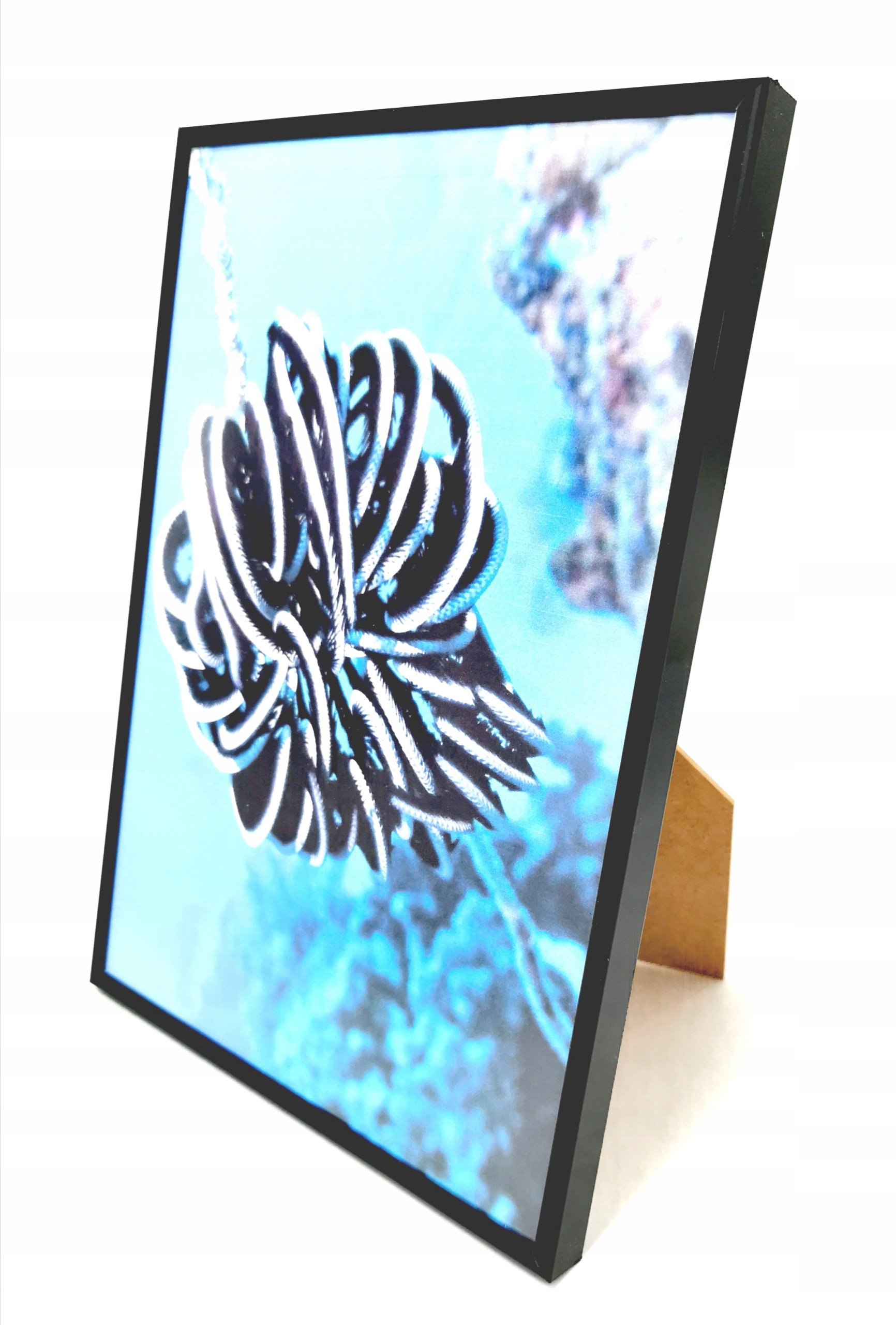 

Rama Aluminiowa A4 z nóżką 21x29,7 Ramka A4 Szkło