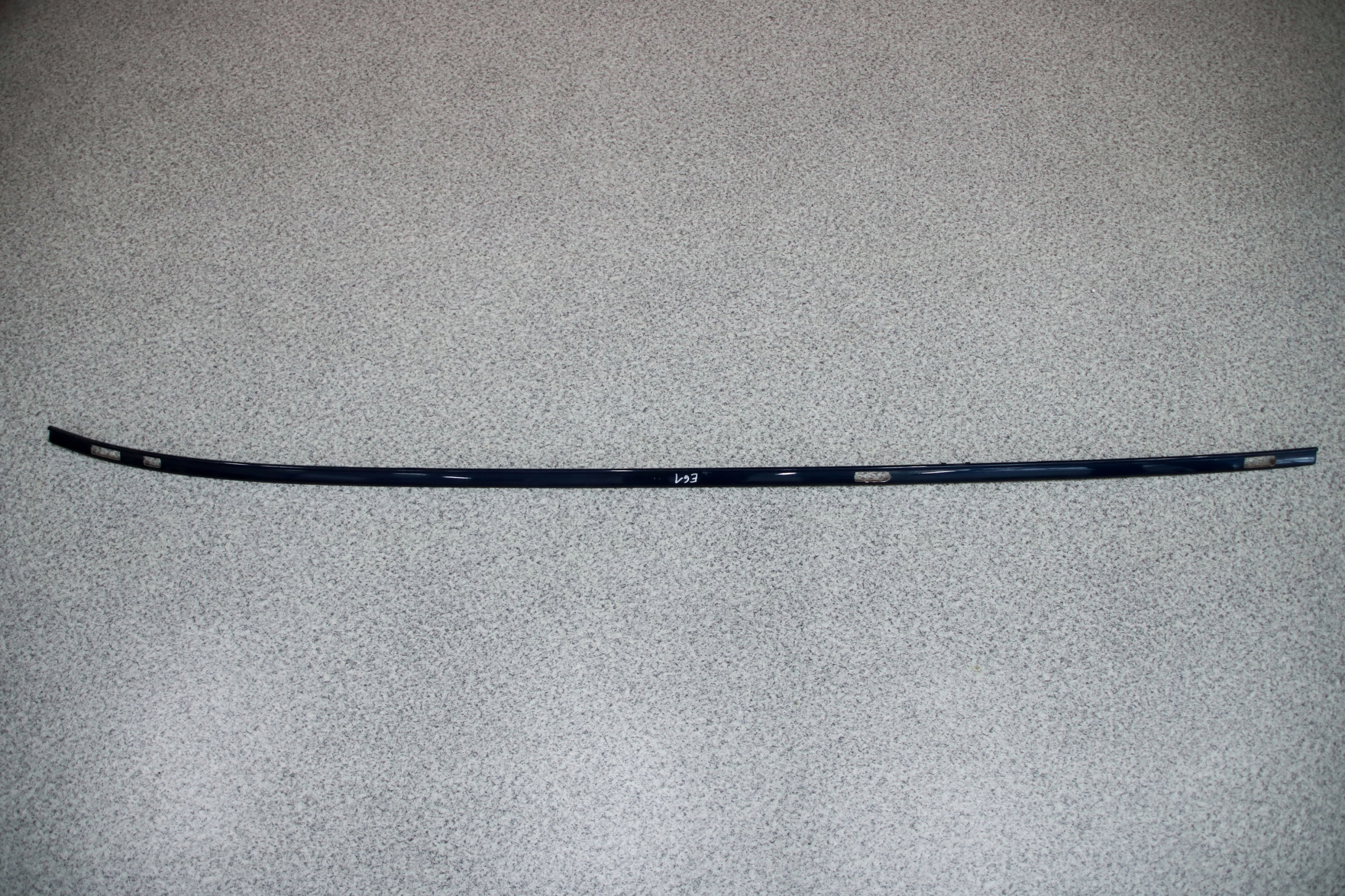 BMW E61 moulding roof roofs right below ski