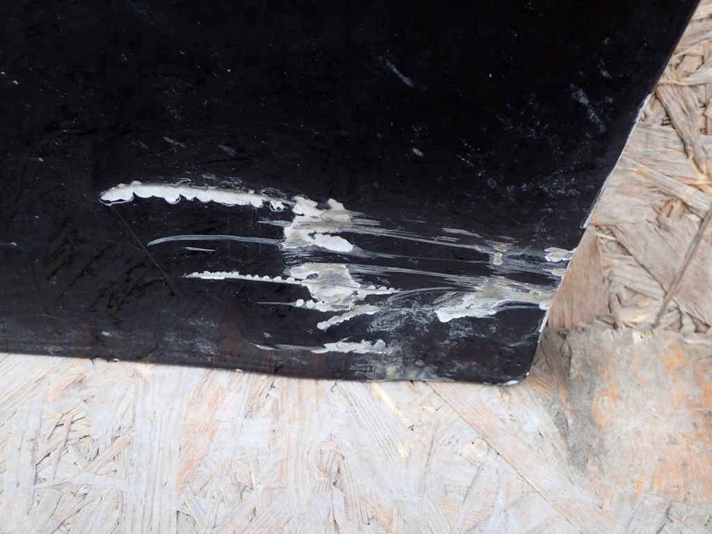 DRZWI PRAWE PRZEDNIE MERCEDES SPRINTER 3 907 910 Strona zabudowy przód - prawa