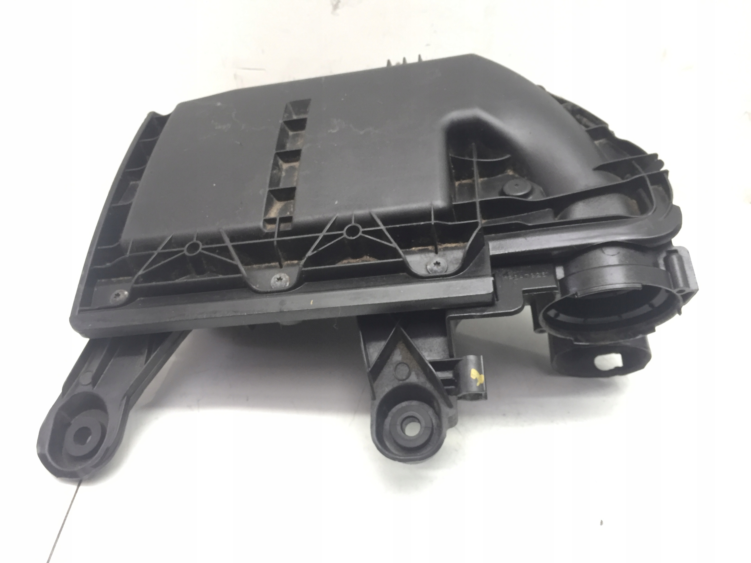 PEUGEOT 2008 1.6EHDI OBUDOWA FILTRA POWIETRZA