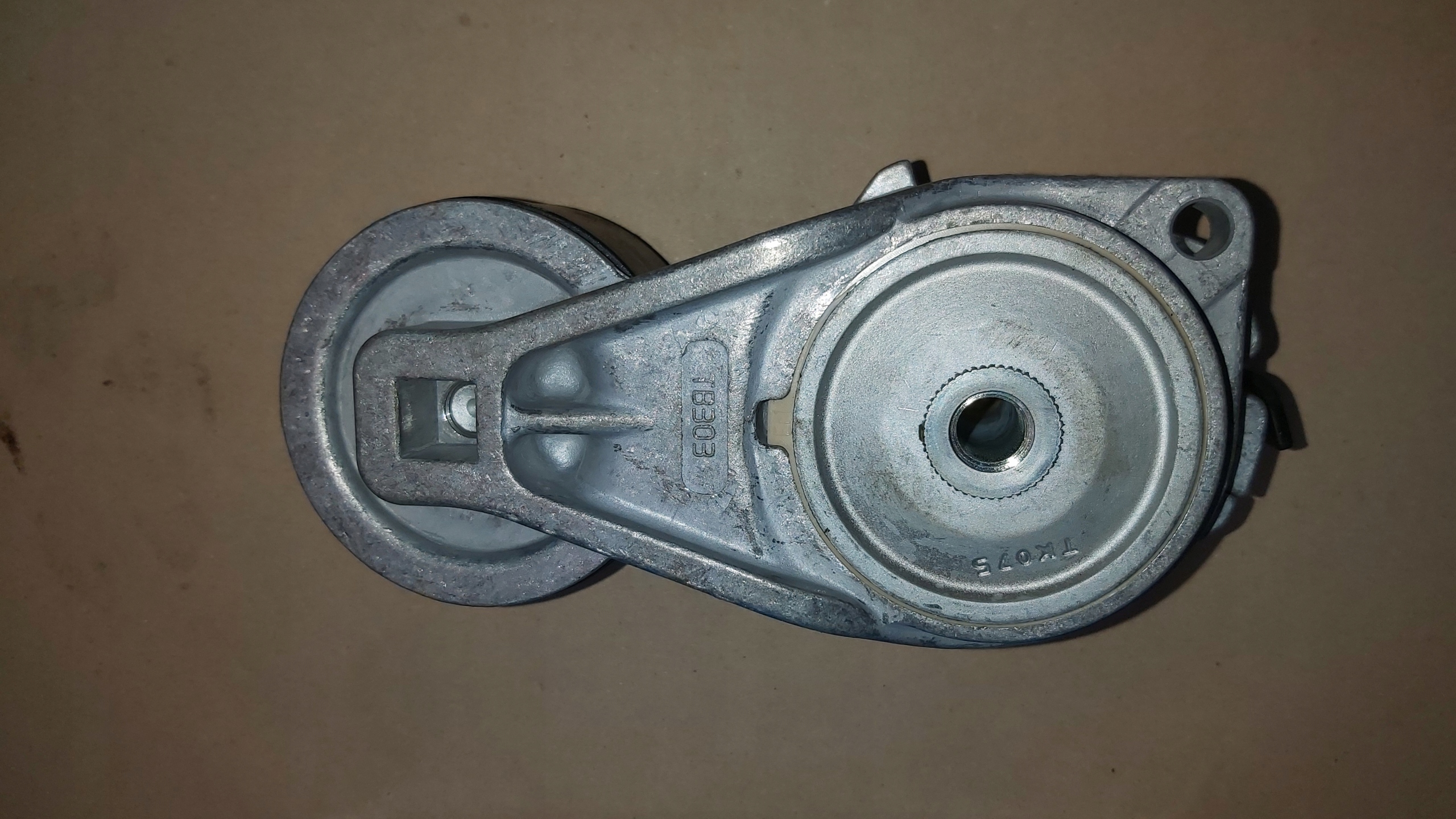 NAPINACZ PASA KLINOWEGO DAYCO SCANIA R 4 Typ samochodu Samochody ciężarowe