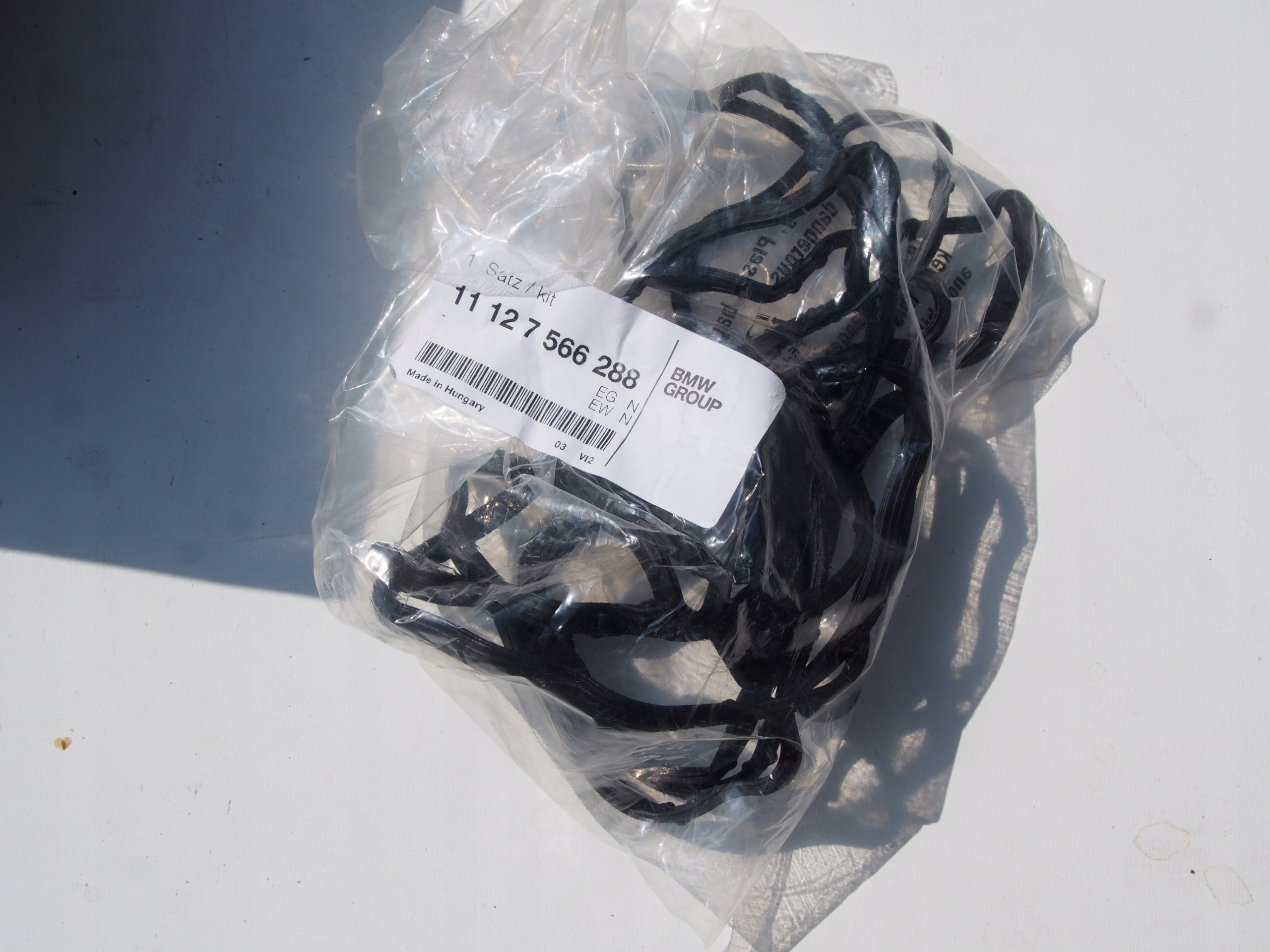 Уплотнитель крышки zaworow BMW 7 F01 F02 F04 11127566288