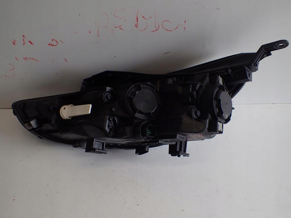 light front front right HYUNDAI I30 17