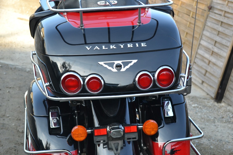 RELING NA KUFER CENTRAL VALKYRIE 1500 INTERSTATE Producent Motonautilus