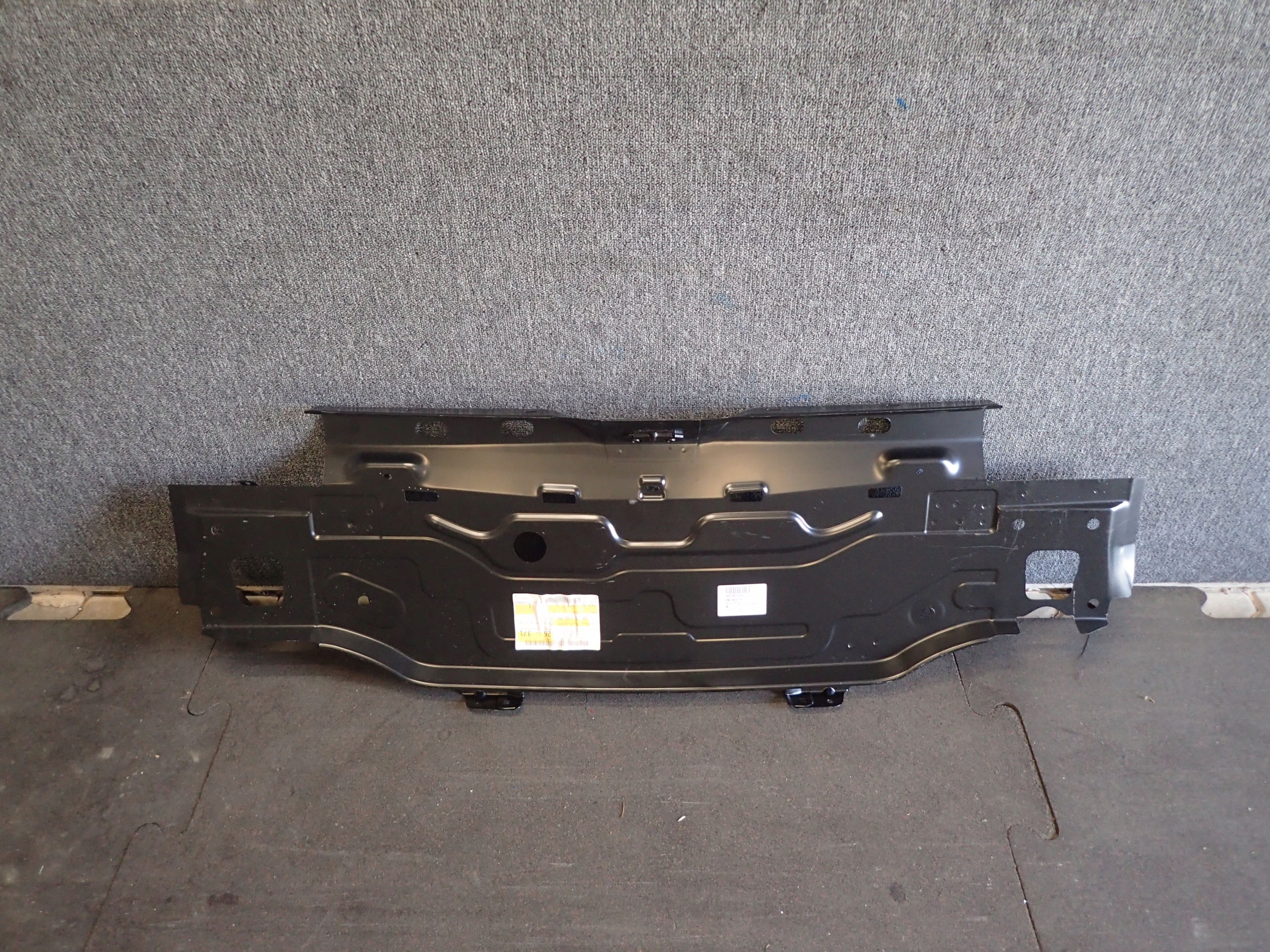 PAS TYŁ TYLNY VW GOLF VI 6 HB