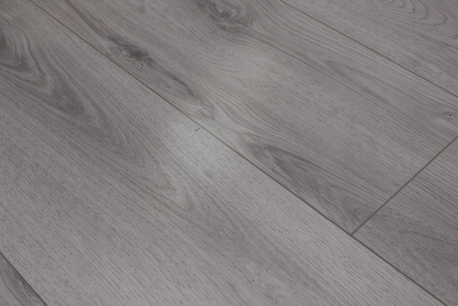 PANELE PODŁOGOWE KRONOTEX AC4 8MM SZER 24CM V4 Długość 138 cm