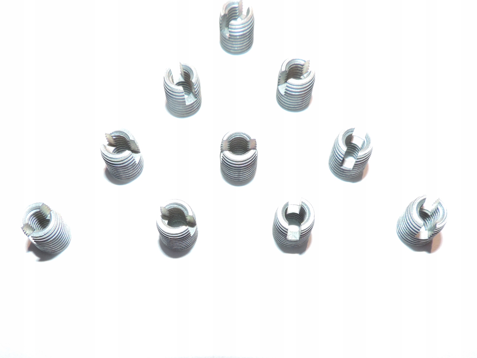 Tulejki zerwany napraw gwint M4 x 0,7 8mm komplet Marka inna