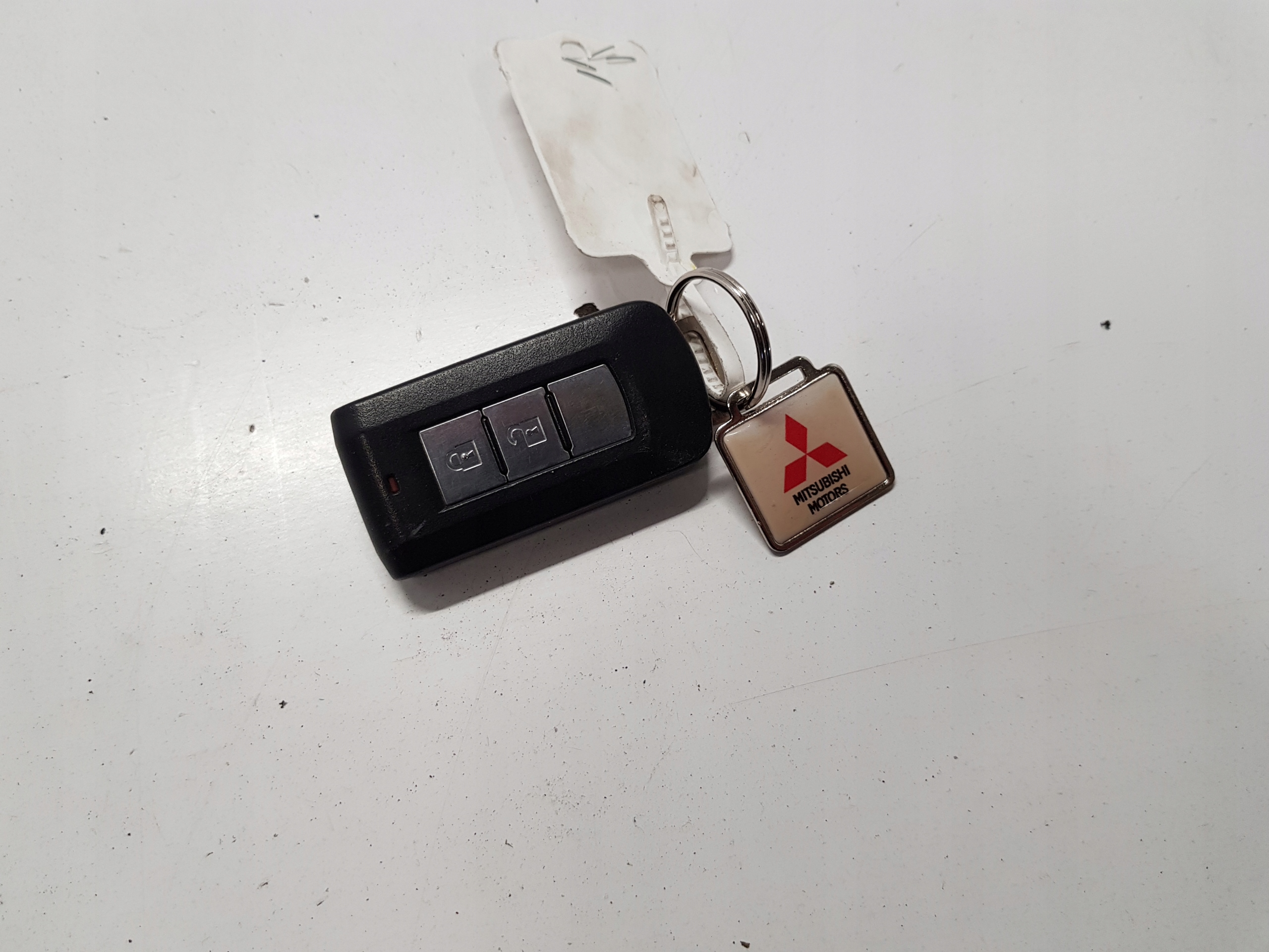 MITSUBISHI ASX 10R БРЕЛОК