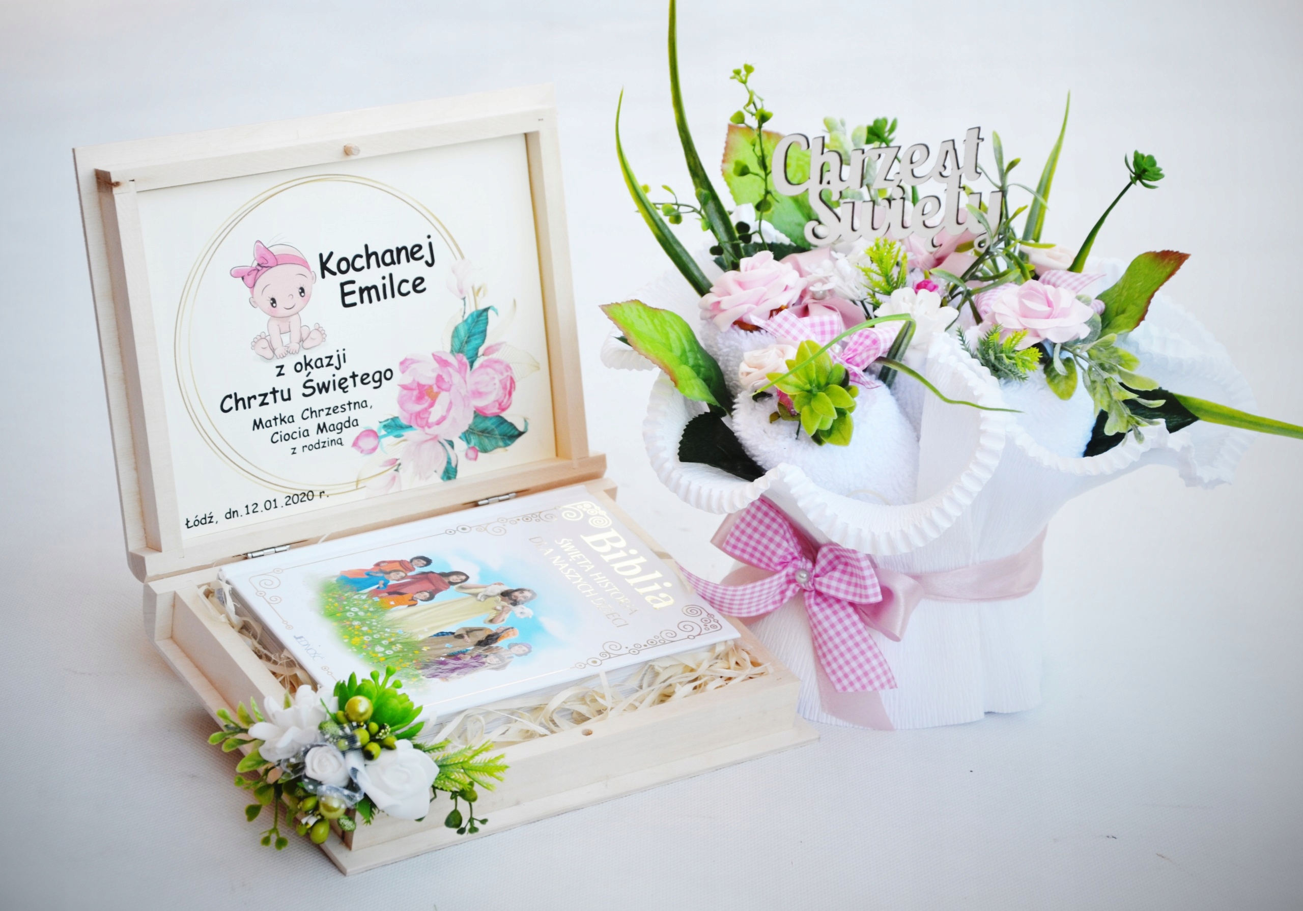 Prezent na Chrzest Św Chrzciny Biblia Dedyk Bukiet Długość 50 cm