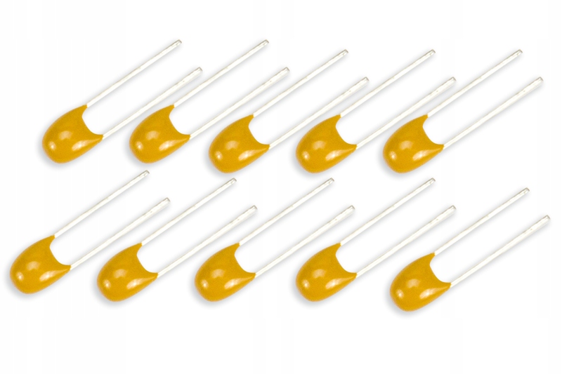 

Kondensator Monolit 100nF/50V (10szt) /377