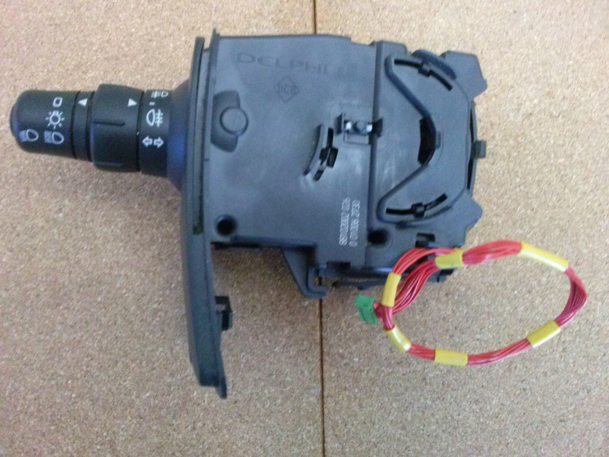 88102002026 - RENAULT CLIO III-MODUS ПЕРЕМИКАЧ СВІТЛА