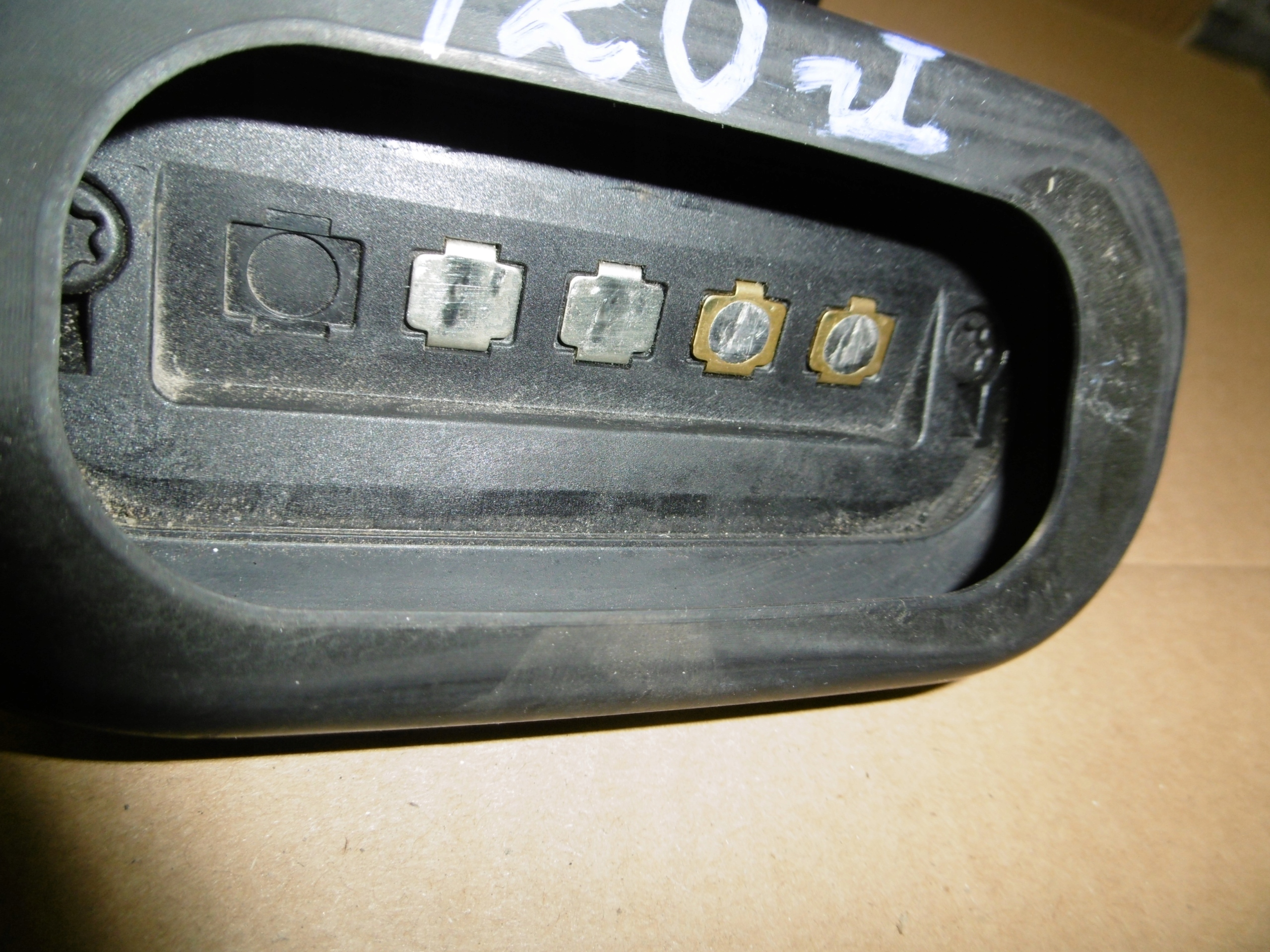 MASTER 3 MOVANO 10- SCHÜTZ TÜR SEITLICH SUWANE NR 252160003R