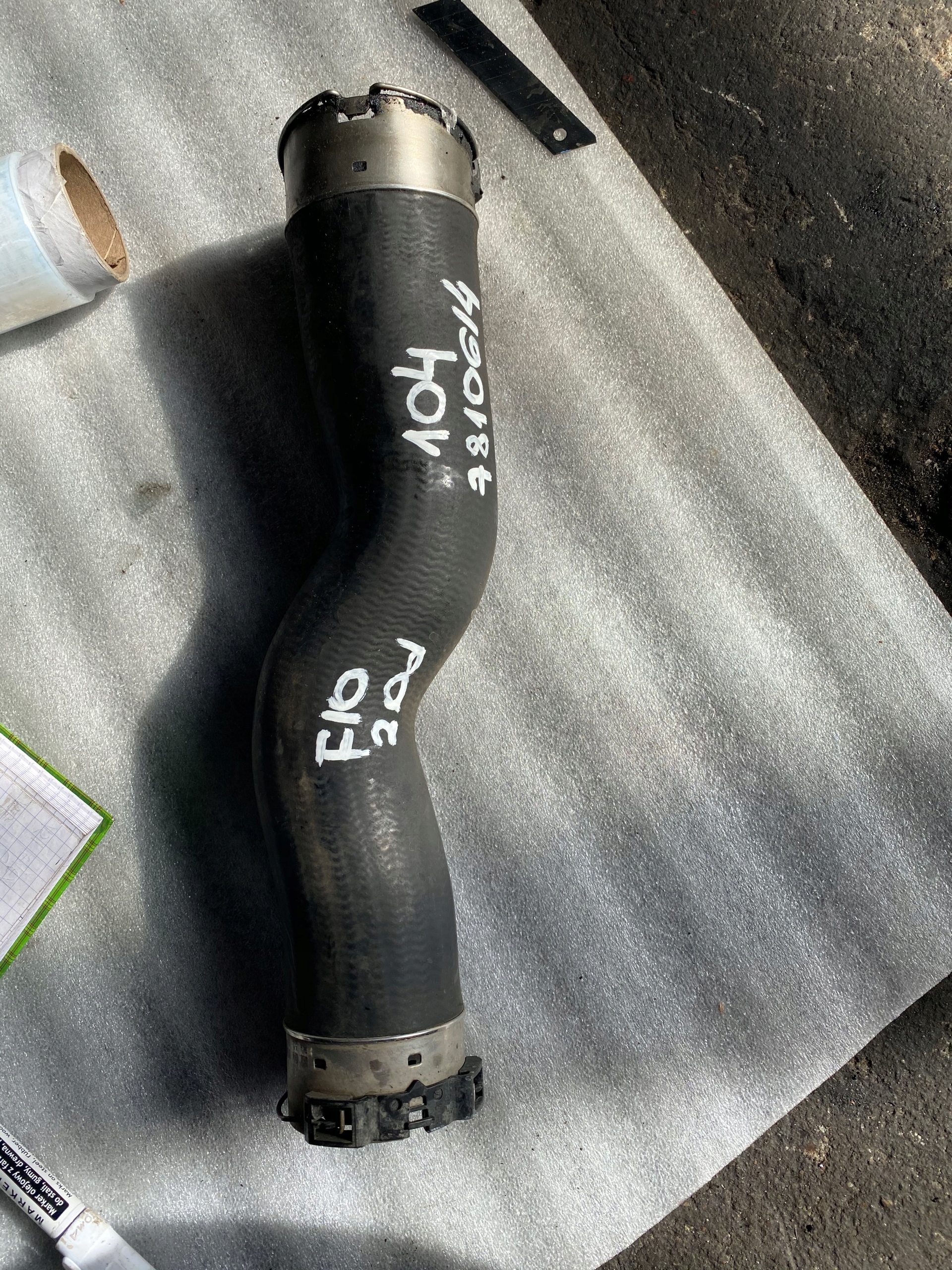 104 BMW F10 2.0 D шланг интеркулера 7810614