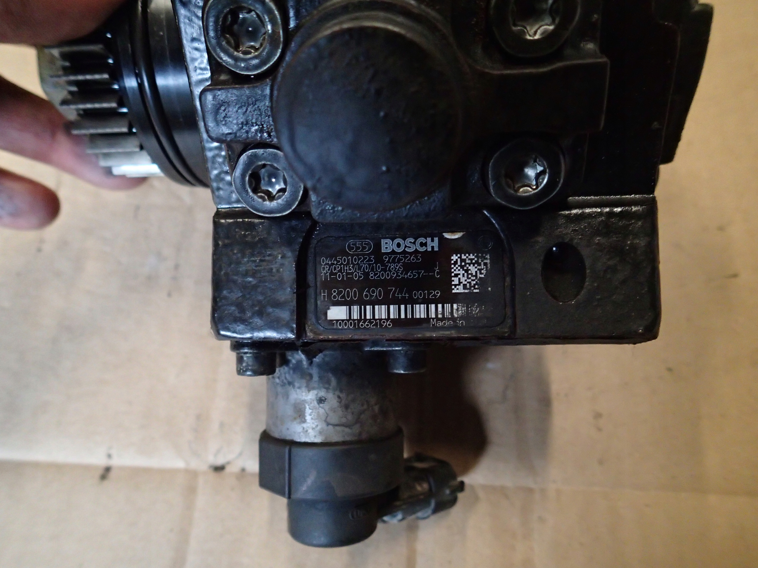 POMPA WTRYSKOWA QASHQAI J10 07-13 2,0 D 8200690744