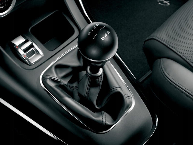 MIESZEK MIAROWY ZMIANY BIEGÓW PEUGEOT 407 2004-11 Typ samochodu Samochody osobowe