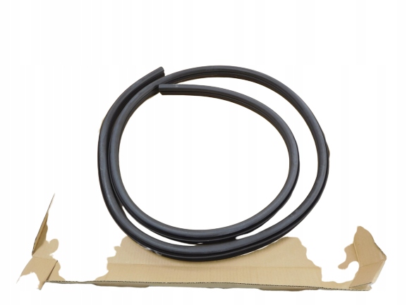 1535893 - УПЛОТНИТЕЛЬ ДВЕРИ ПРАВЫЙ ЗАДНИЙ ДЛЯ FORD FOCUS MK2 05-08