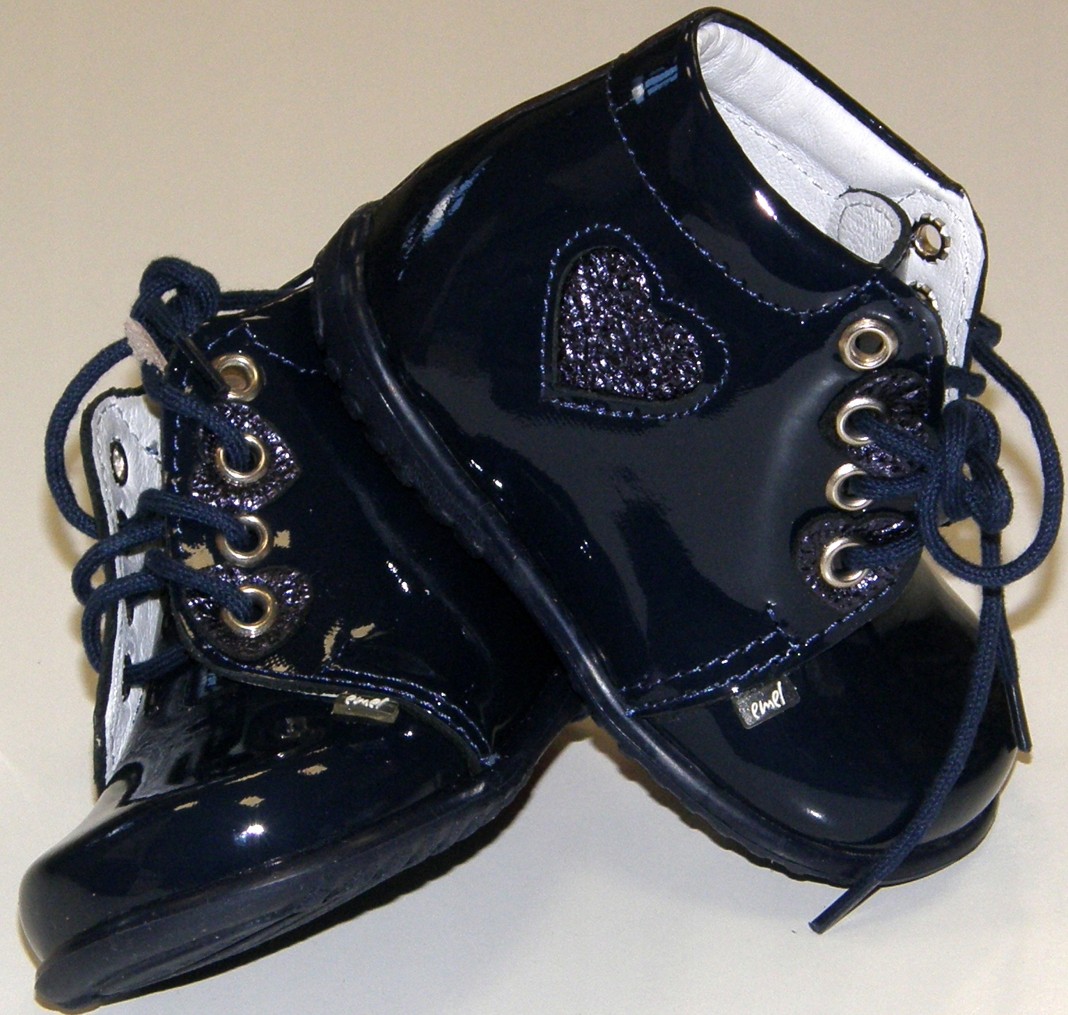 ROCZKI EMEL 2061-16 SKÓRA NATURALNA R 21 W13,00 CM Marka Emel