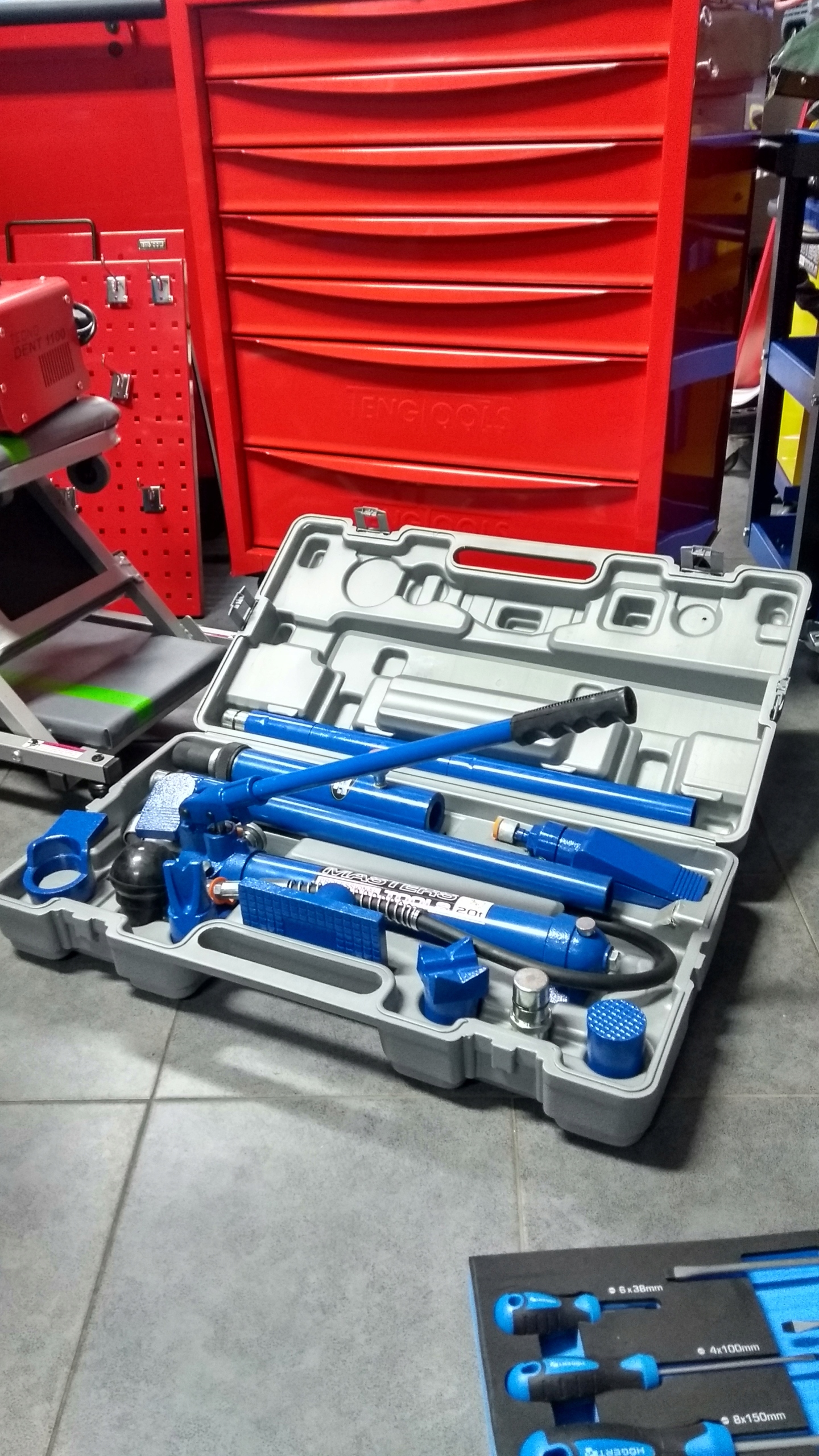 ГИДРАВЛИЧЕСКИЕ РАЗБРАСЫВАТЕЛИ 20Т