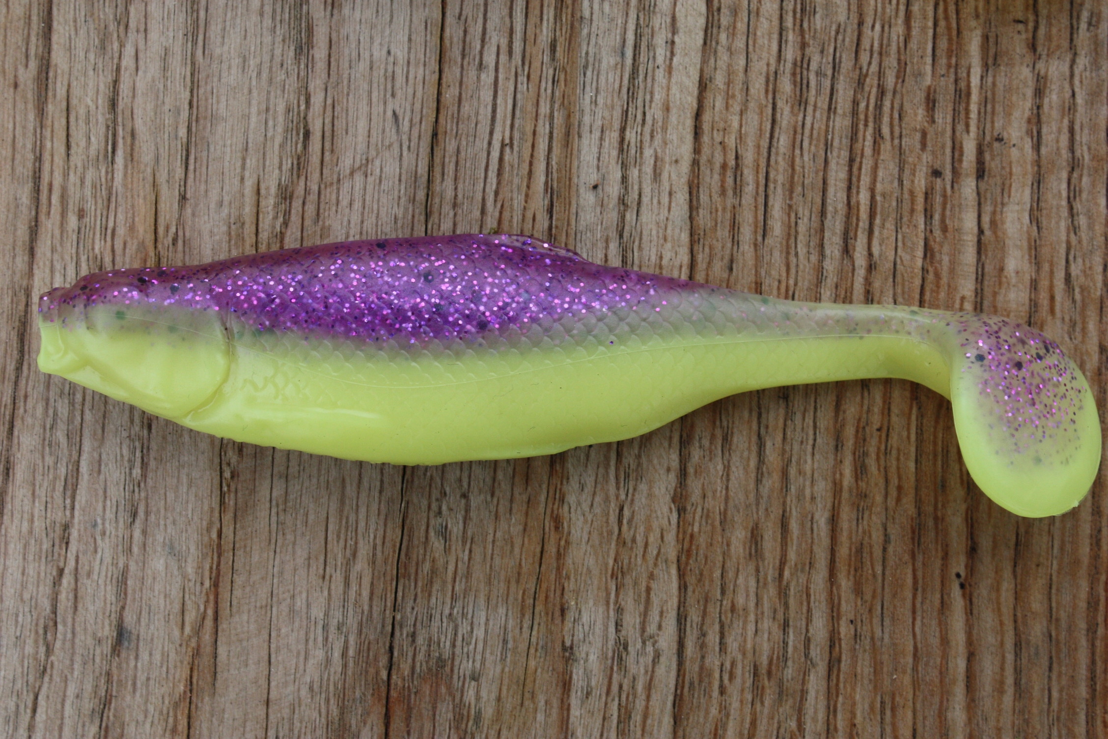 Guma Realistic Shad Matusiak Płoć 7cm nr 008